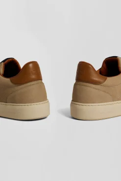 Baskets basses en cuir grainé beige