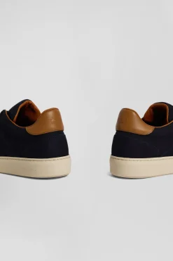 Baskets basses en cuir grainé bleu marine