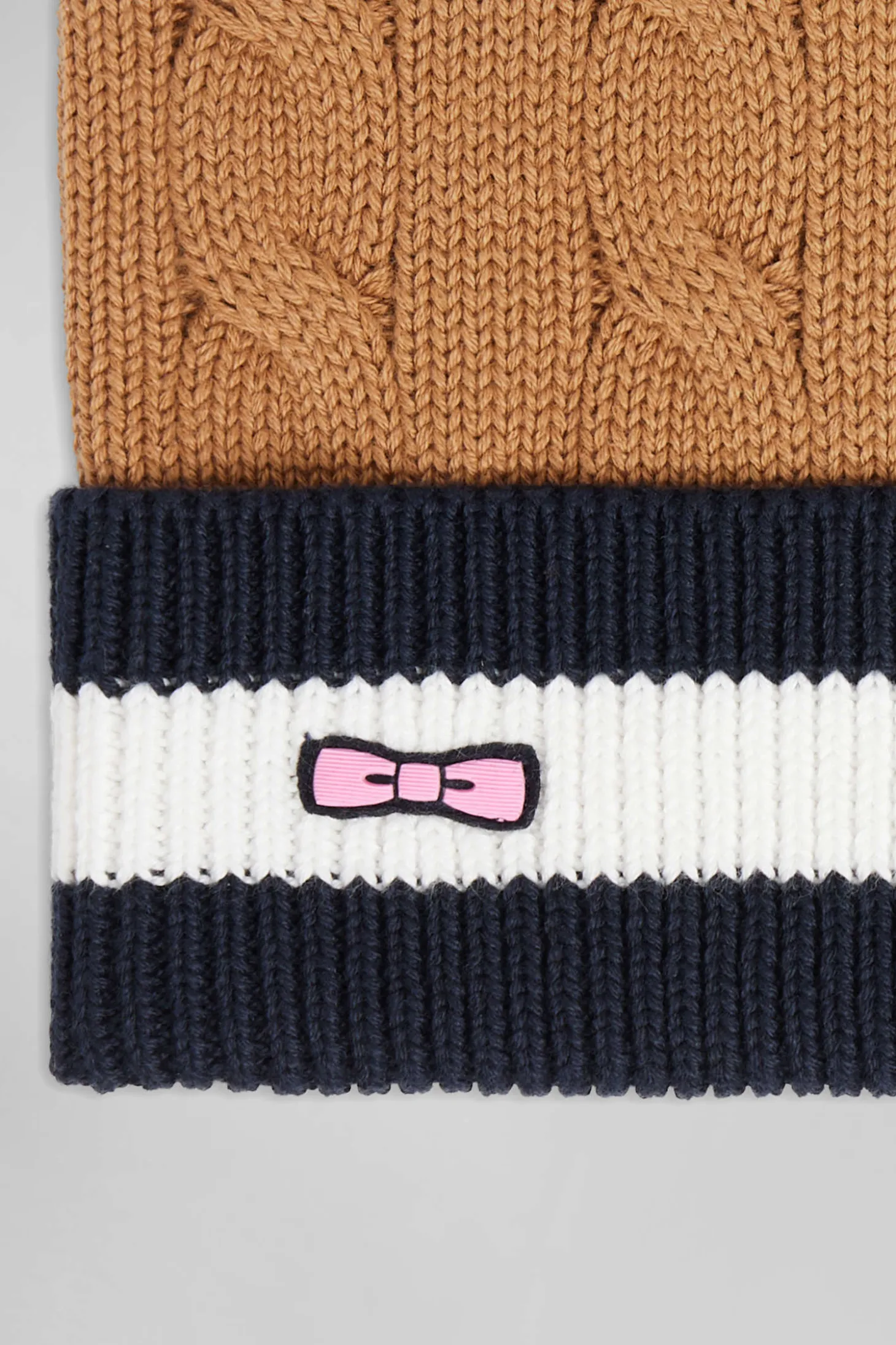 Bonnet en coton torsadé camel