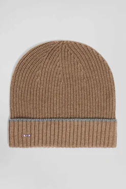 Bonnet en maille côtelée marron