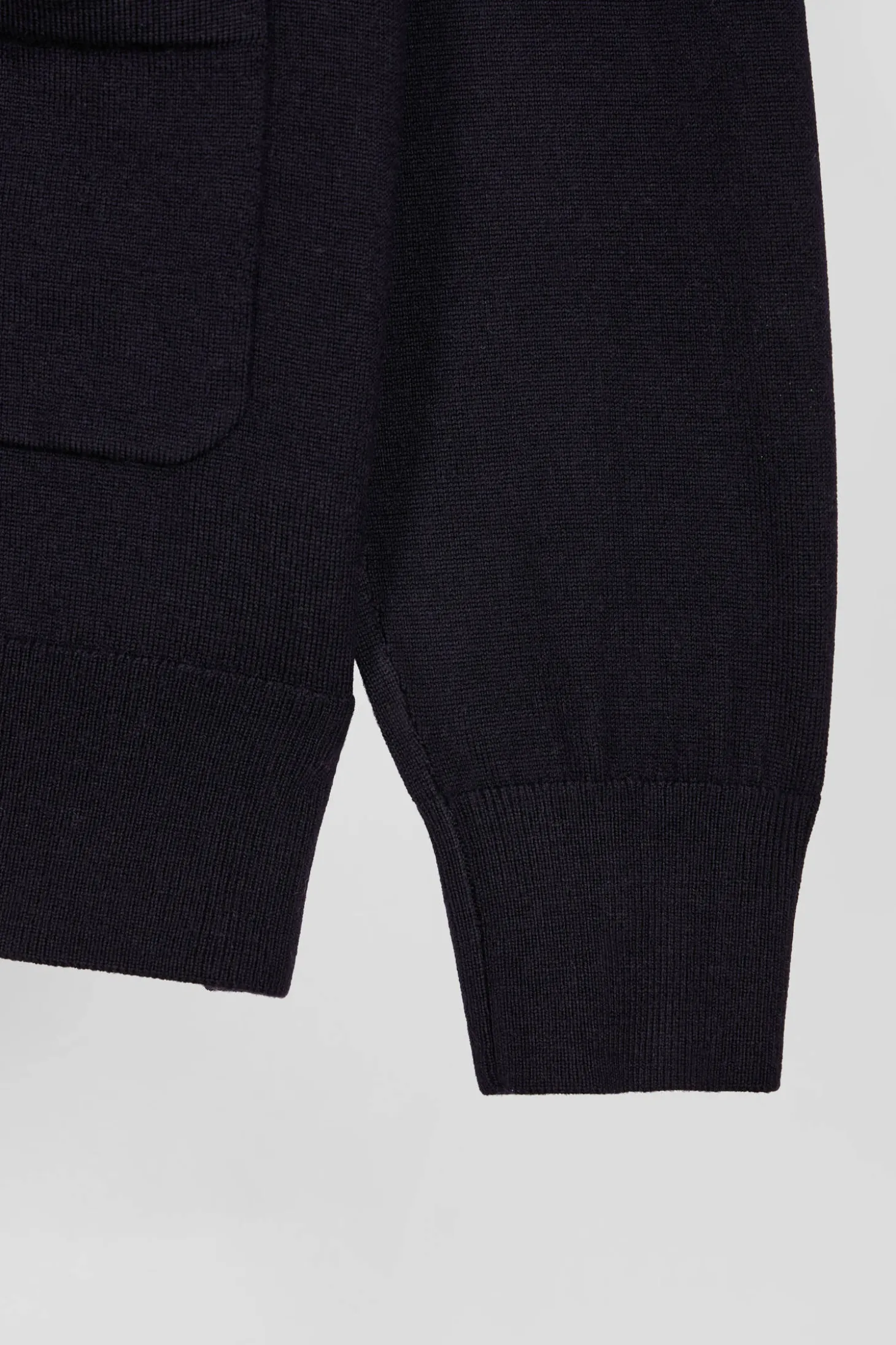 Cardigan en laine mérinos bleu marine coupe Regular