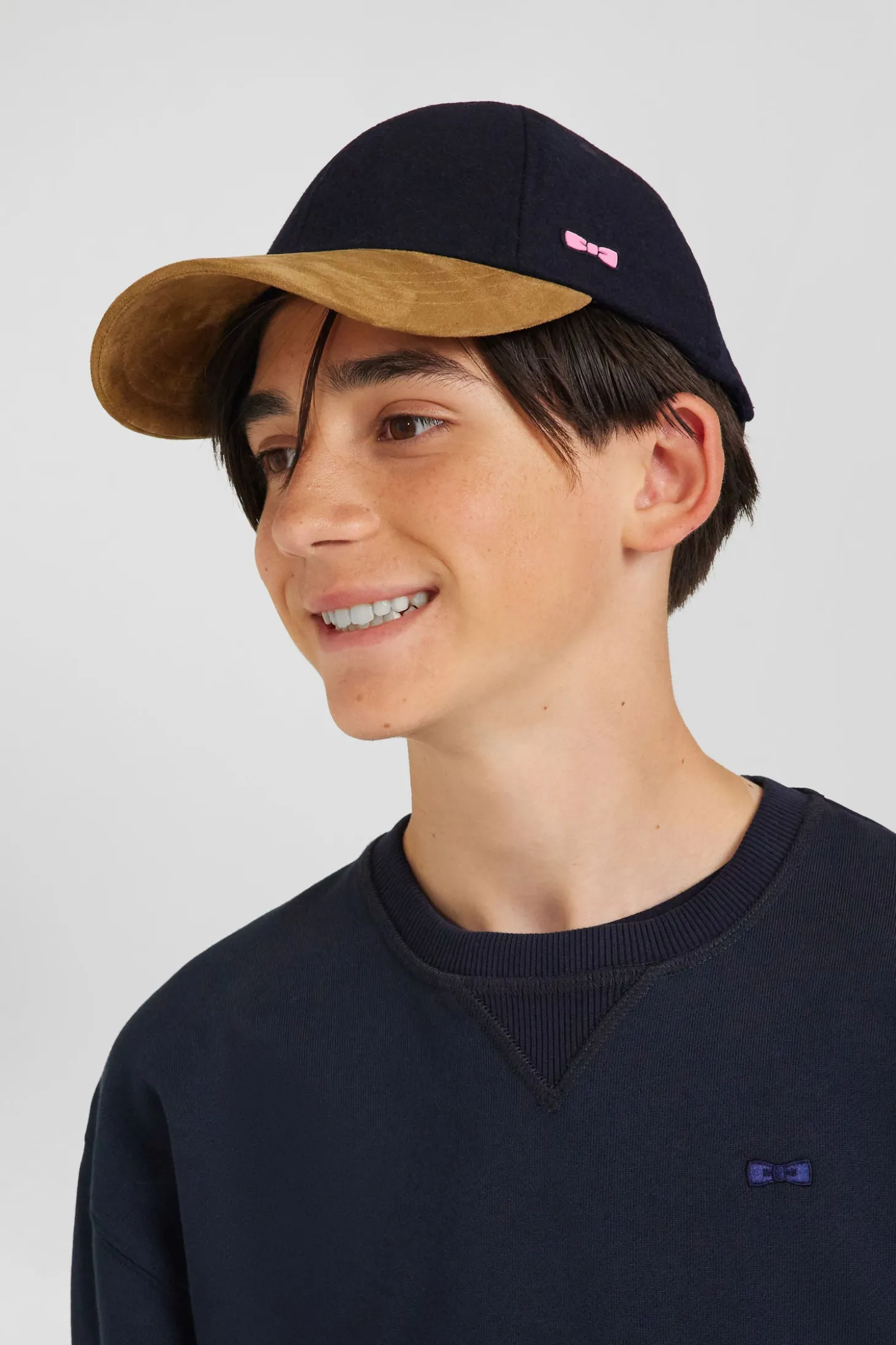 Casquette bicolore en laine mélangée marine et camel