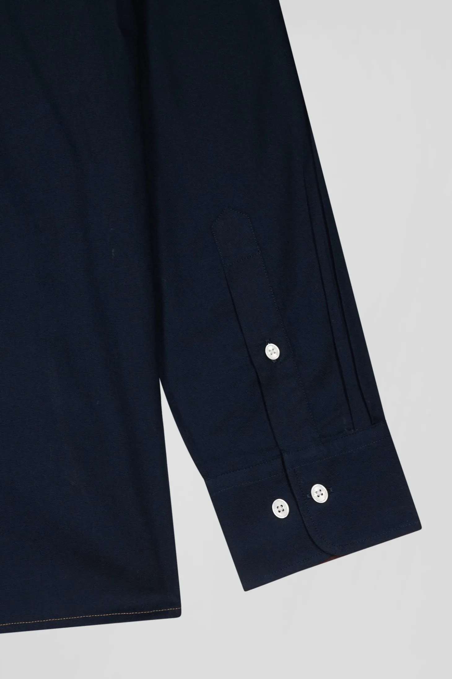 Chemise bicolore en coton pin point camel coupe Regular broderie dos