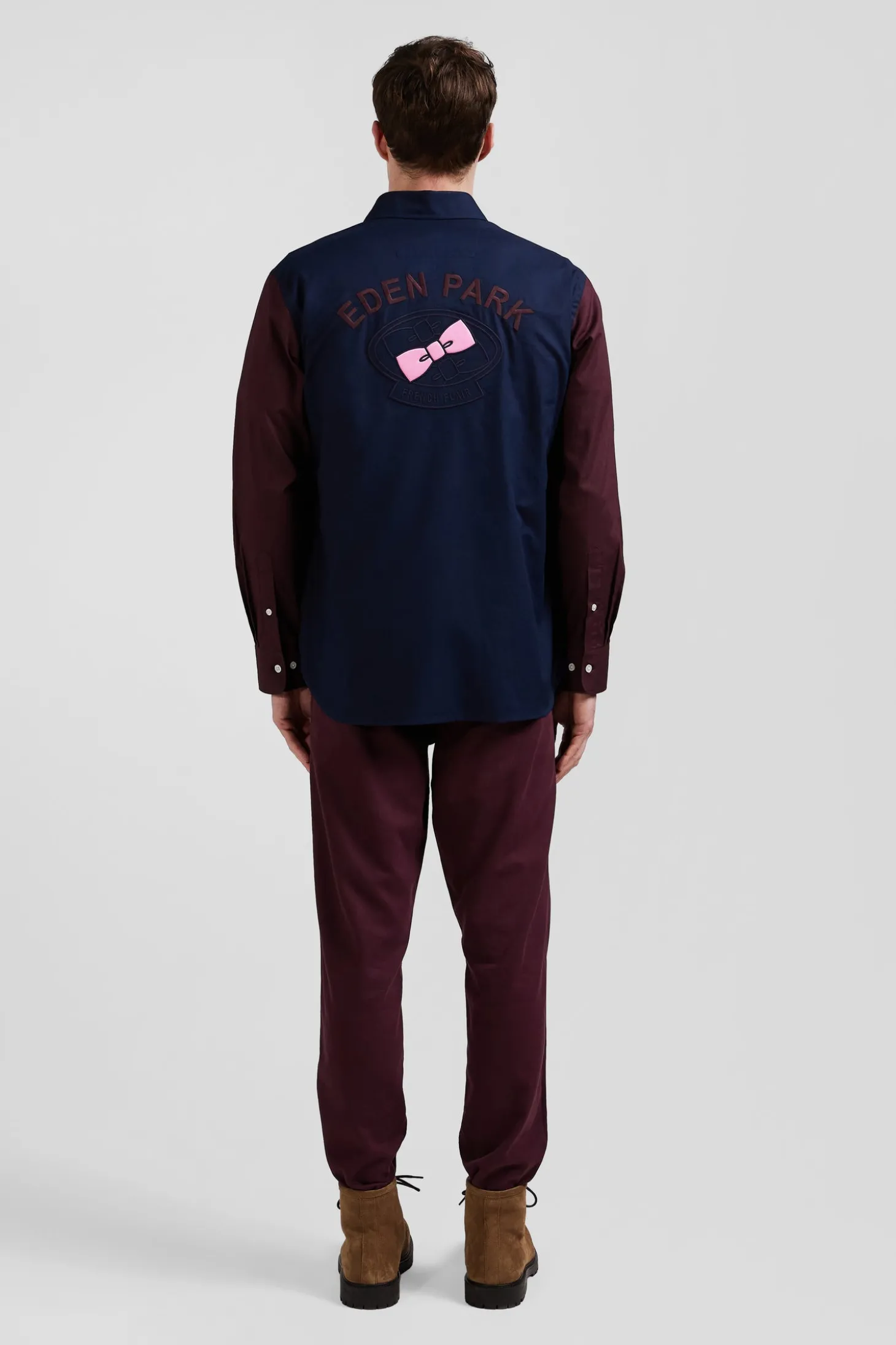 Chemise bicolore en oxford de coton marine et marron brodée coupe Regular