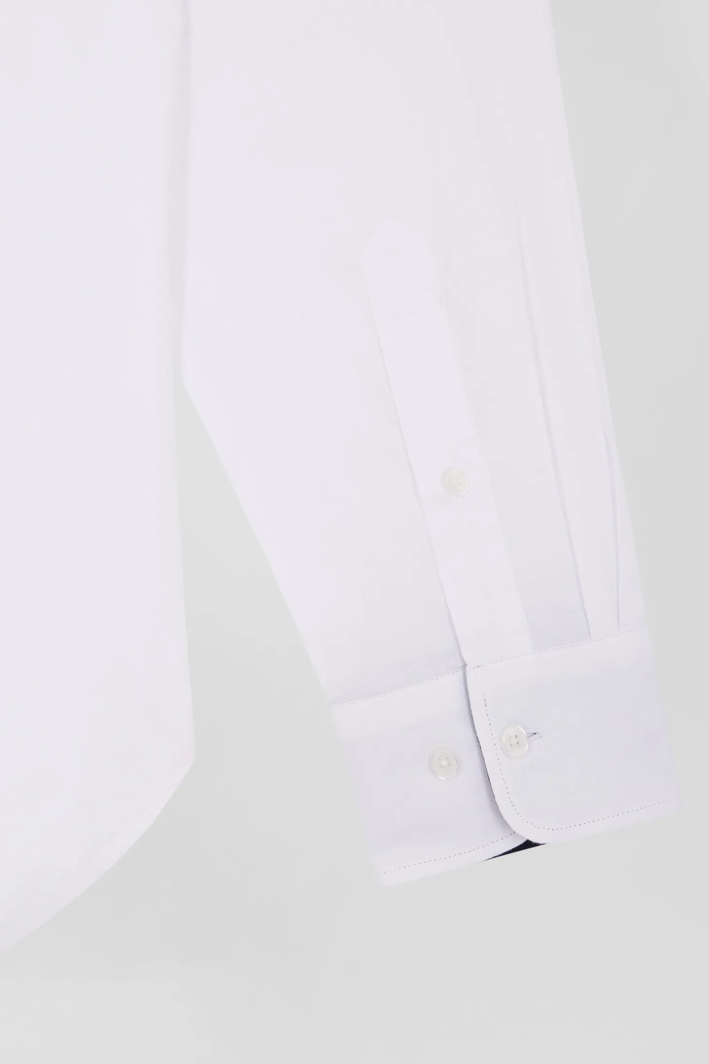 Chemise en coton blanc coupe Regular broderie dos N°10