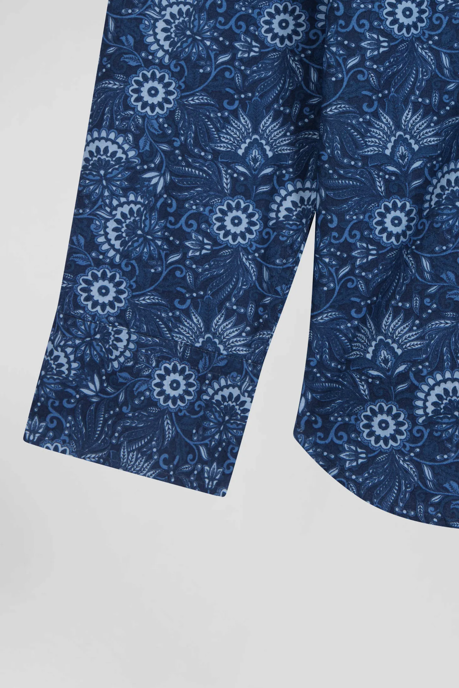 Chemise en coton marine à imprimé graphique coupe Regular