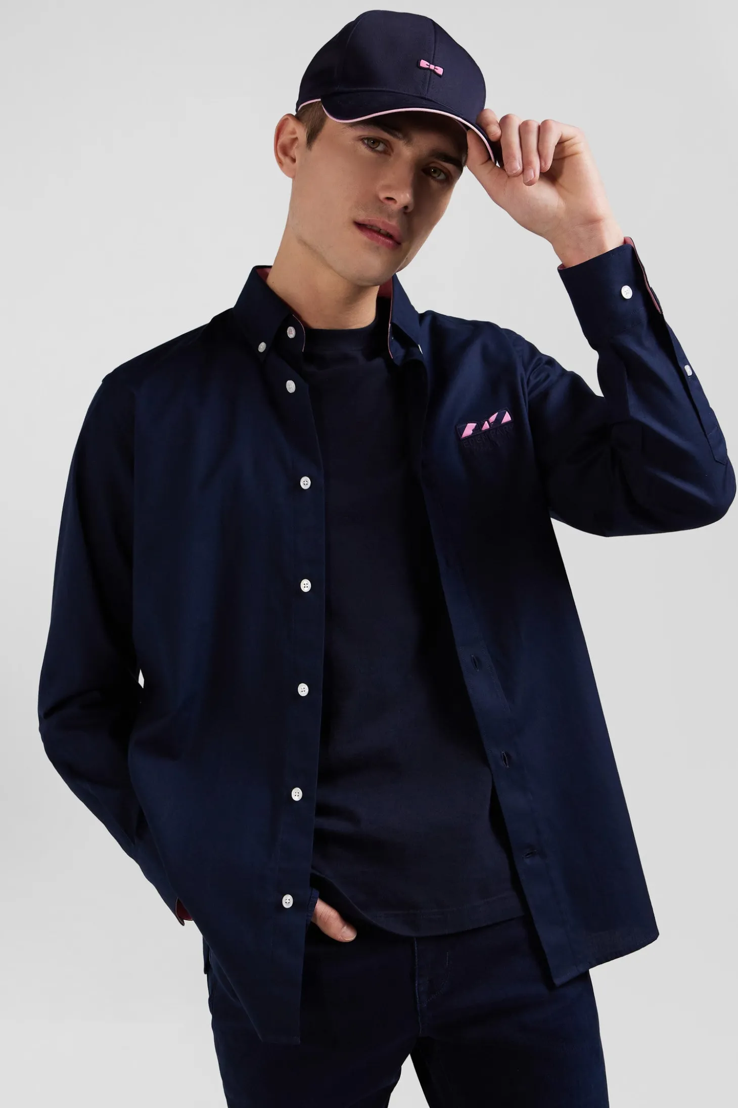 Chemise en coton Oxford bleu marine nœud papillon cerclé coupe Regular