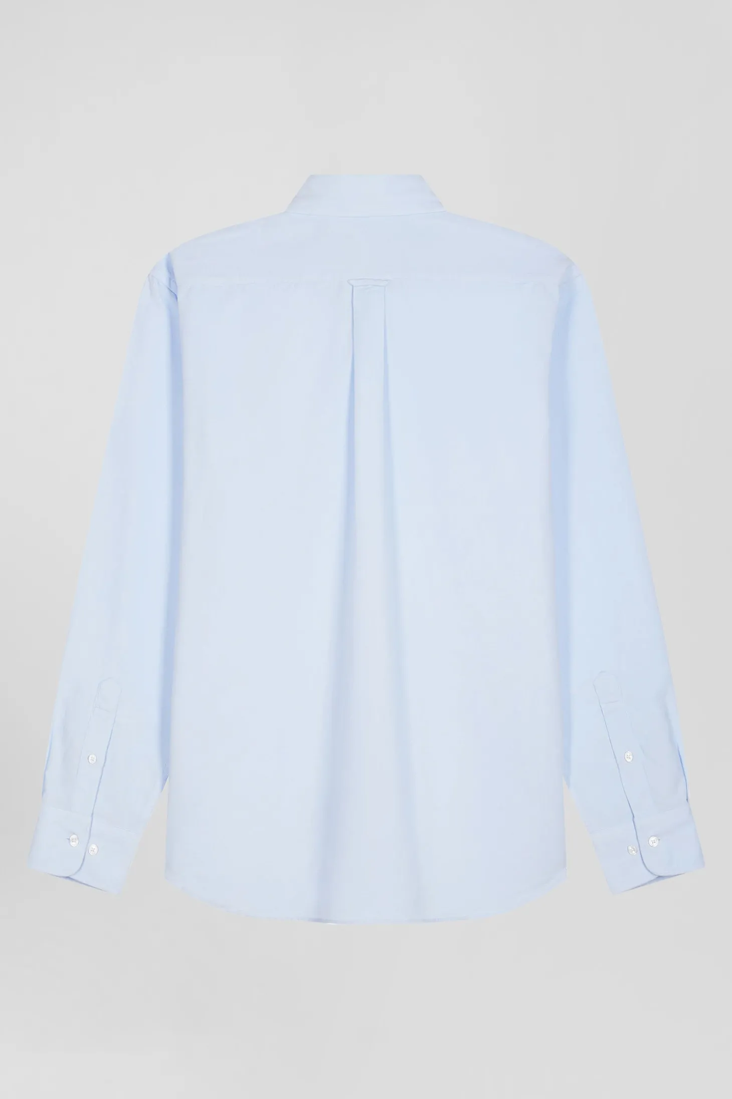 Chemise en coton uni ciel col boutonné et poche poitrine coupe Regular