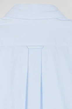 Chemise en coton uni ciel col boutonné et poche poitrine coupe Regular