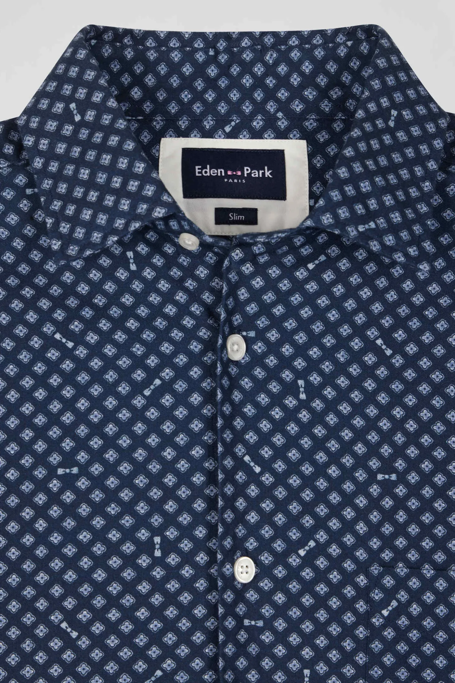 Chemise en popeline de coton indigo imprimé graphique coupe Slim