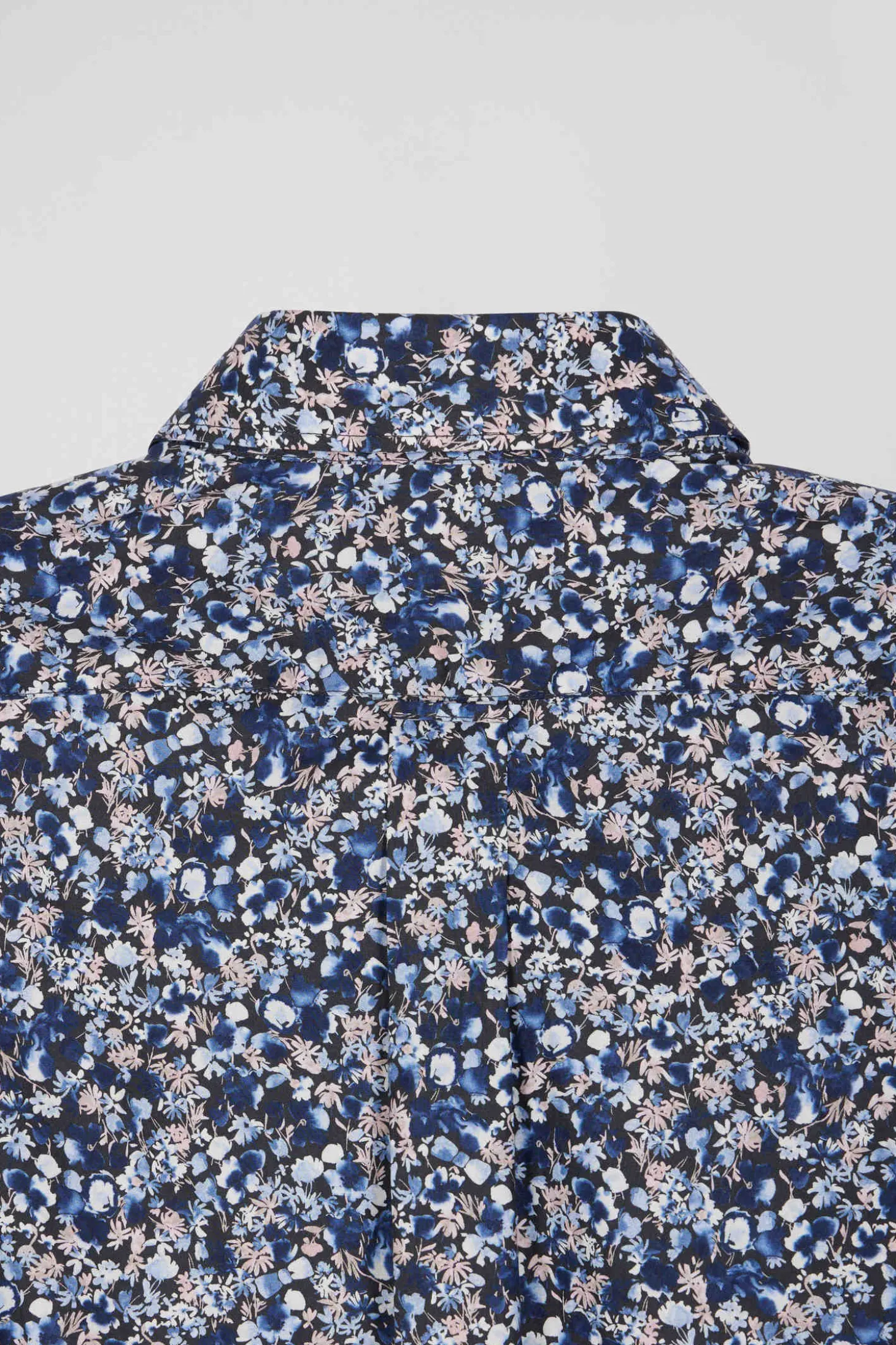 Chemise en popeline de coton Pima bleu marine microimprimé floral coupe Regular