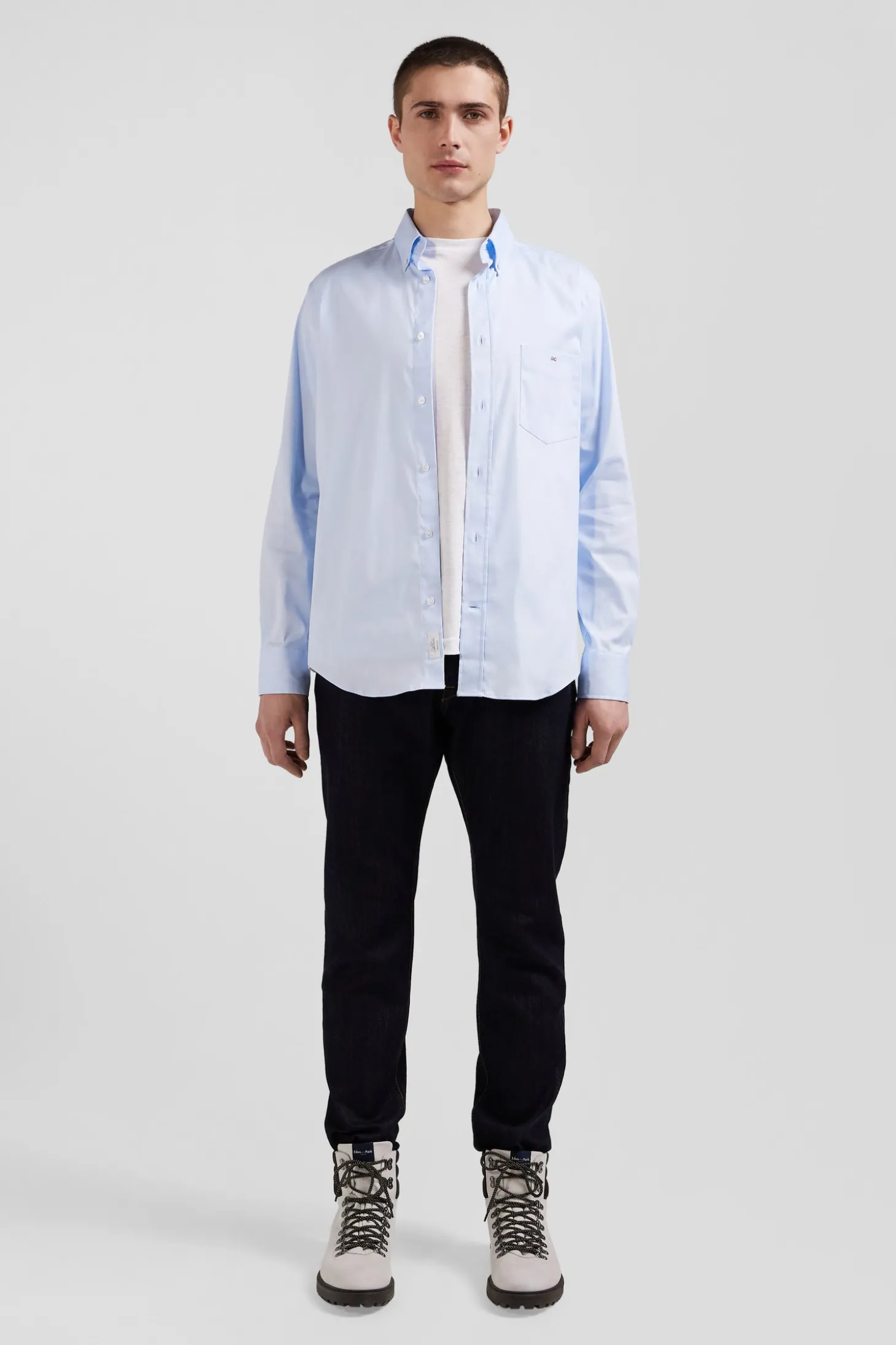 Chemise unie ciel en coton stretch mélangé coupe Regular