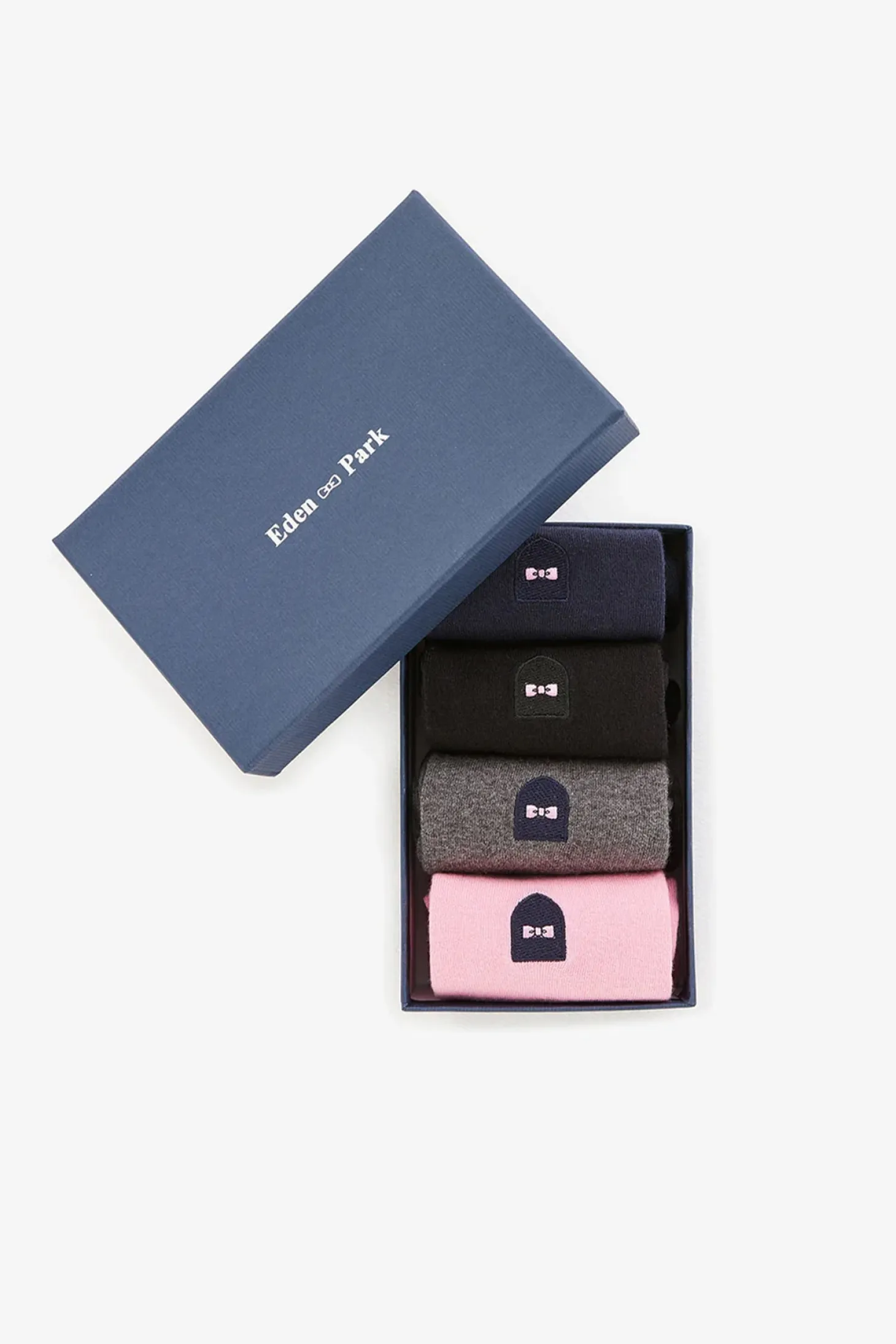 Coffret de quatre paires de chaussettes unies