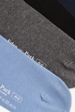 Coffret de quatre paires de chaussettes unies