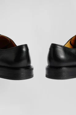 Derbies lacés en cuir noir