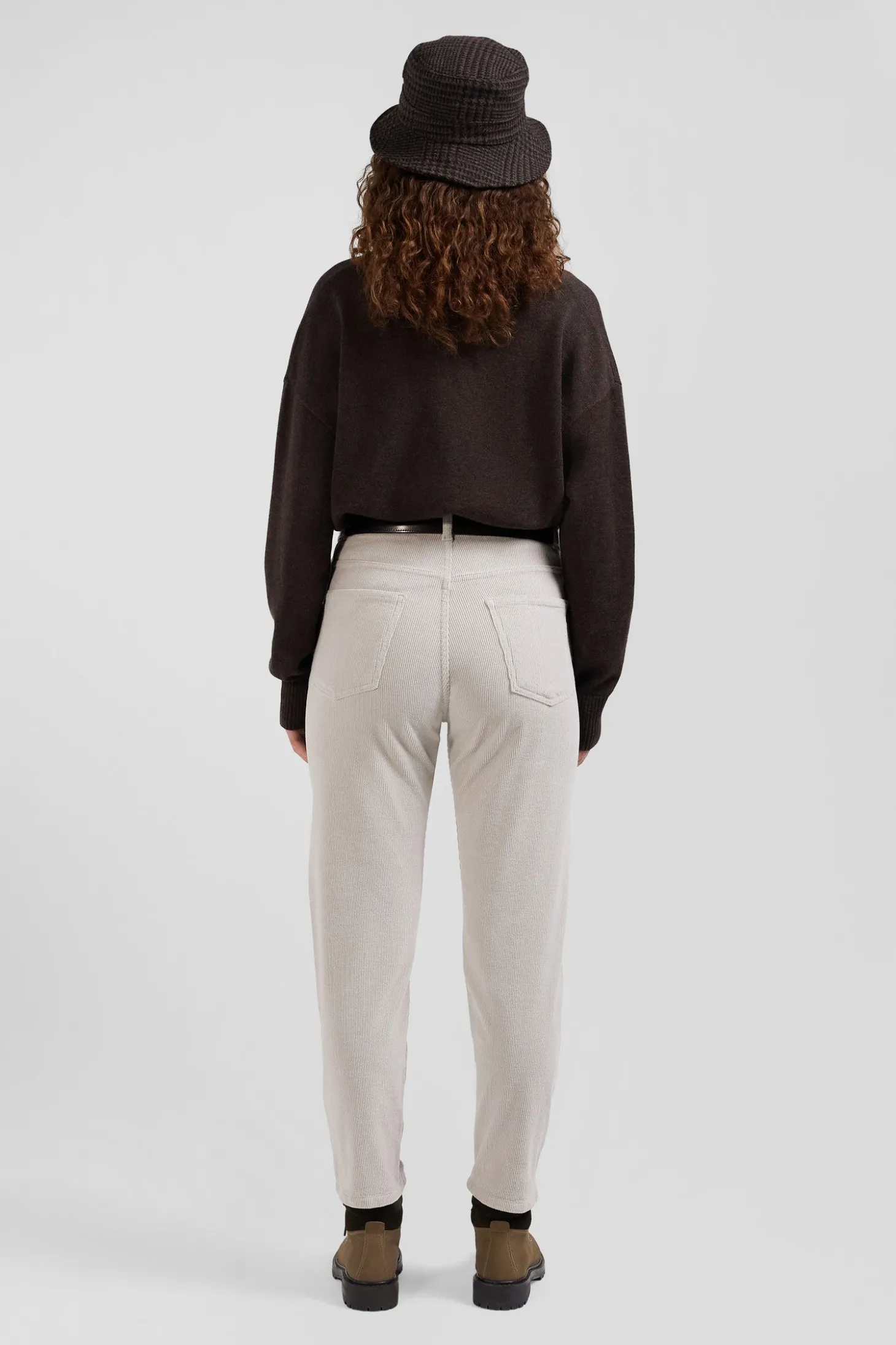 Jean 5 poches en coton stretch beige coupe Comfort