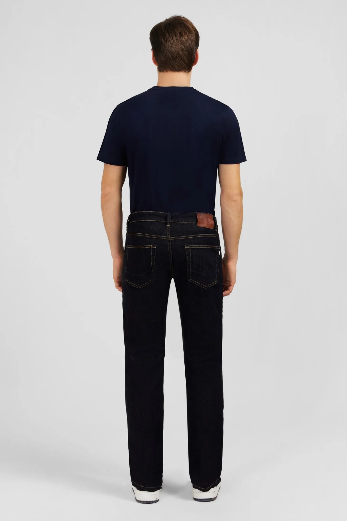 Jean bleu marine en coton extensible