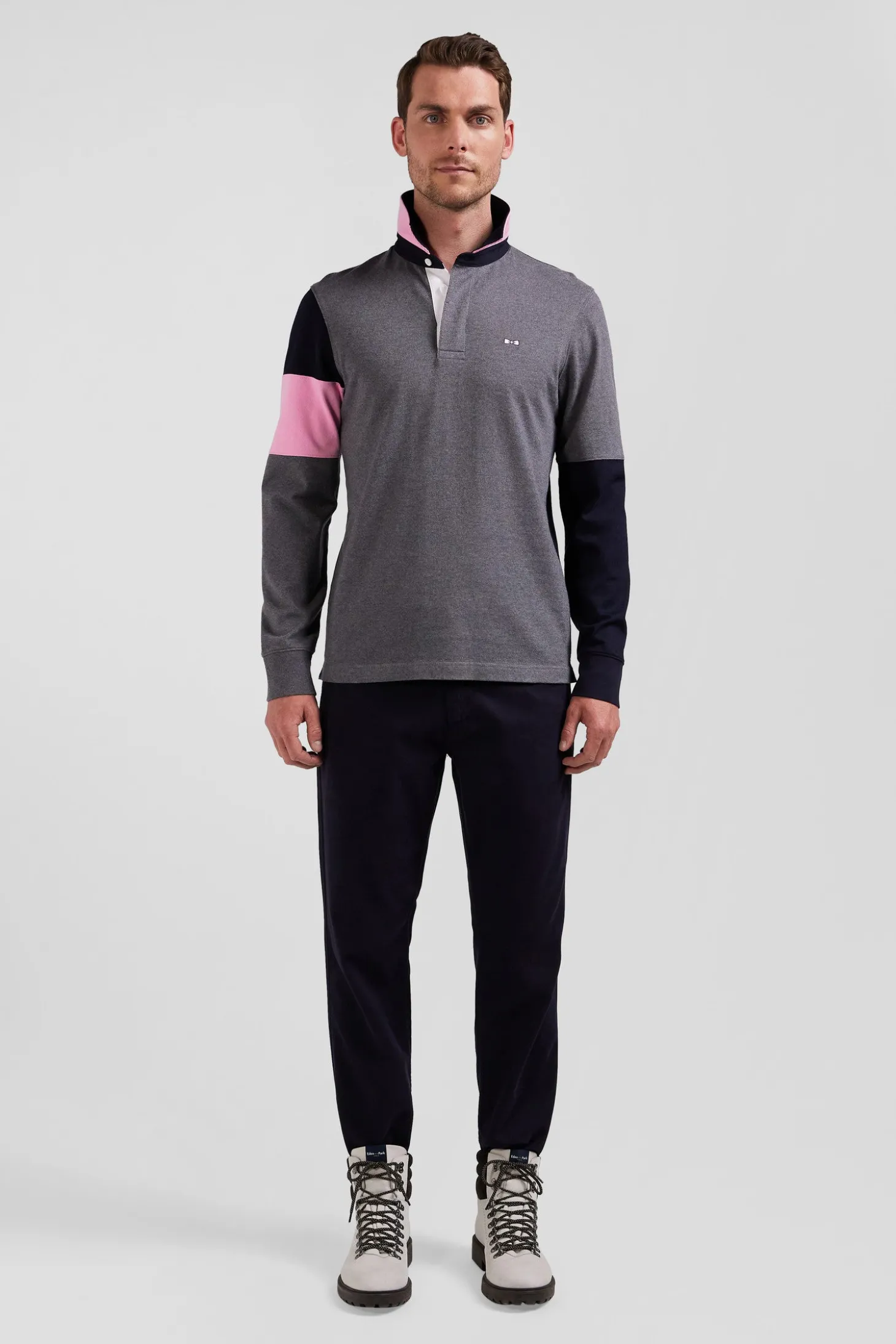 Maillot manches longues en coton gris broderie et applications de tissus cravate coupe Regular