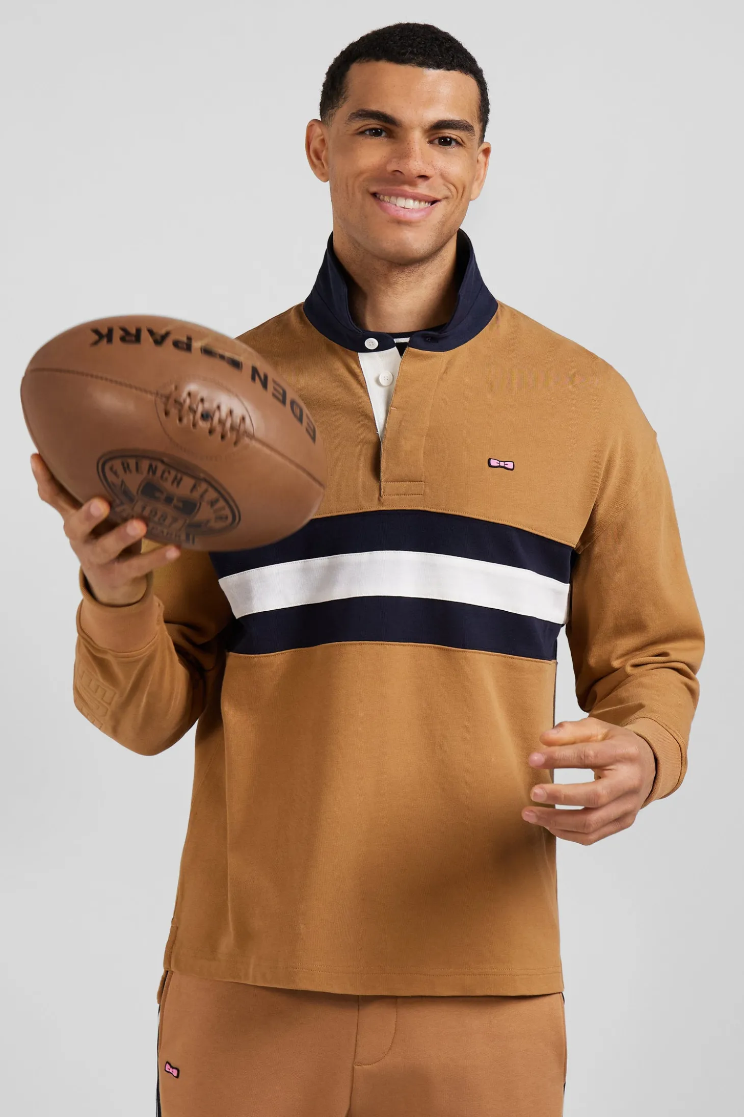 Maillot manches longues en coton camel brodé coupe Relaxed
