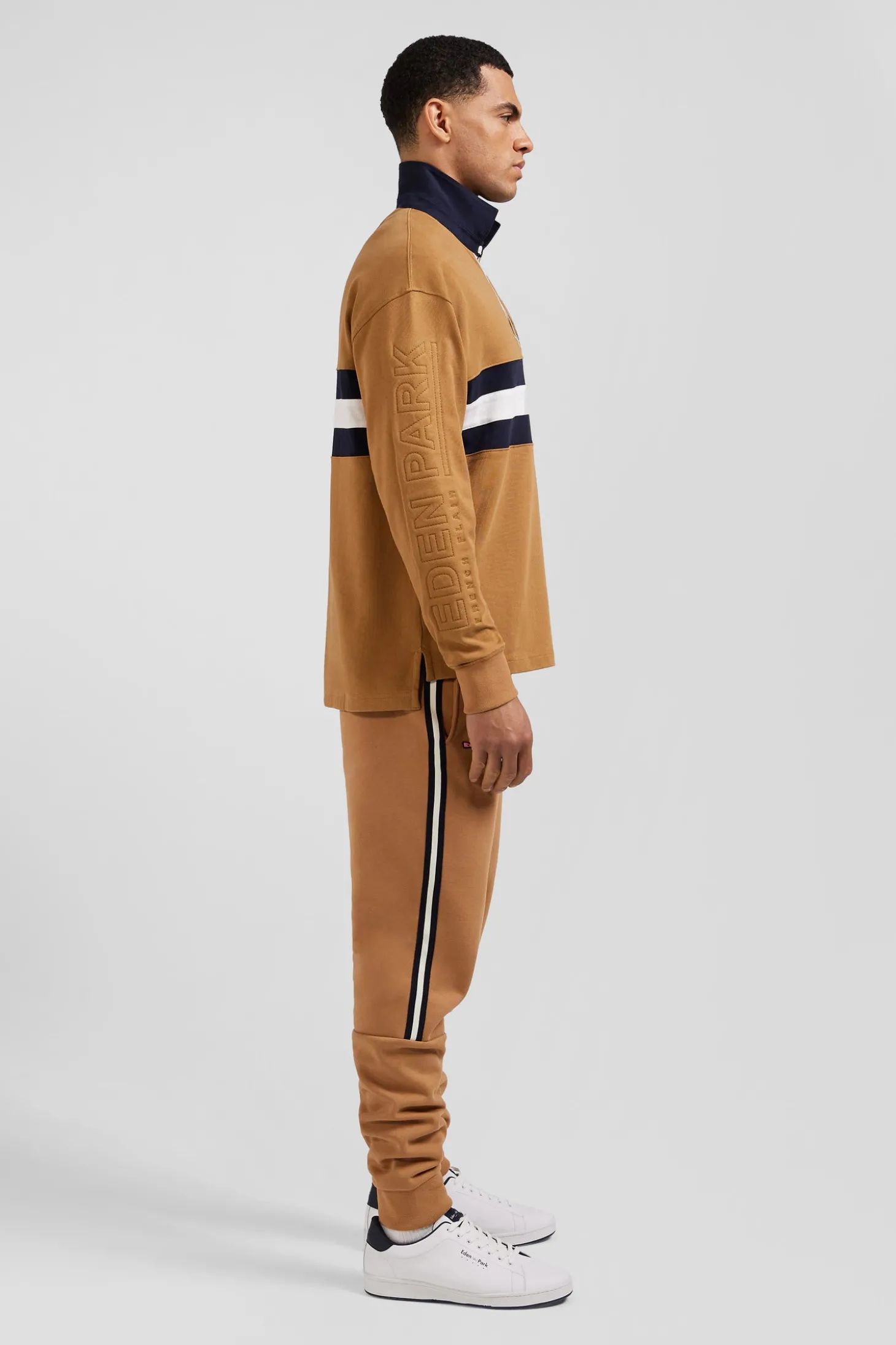 Maillot manches longues en coton camel brodé coupe Relaxed