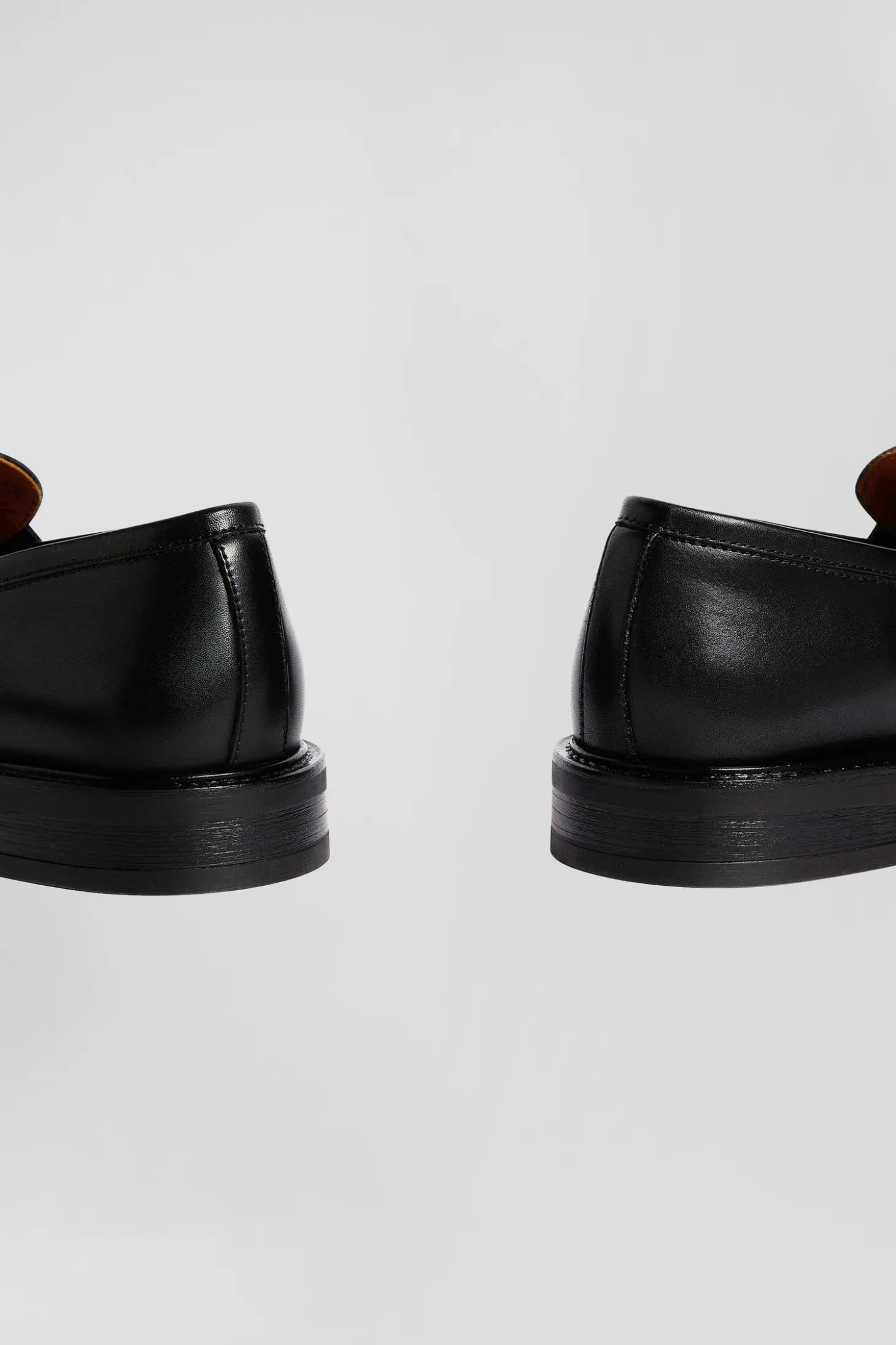 Mocassins en cuir noir