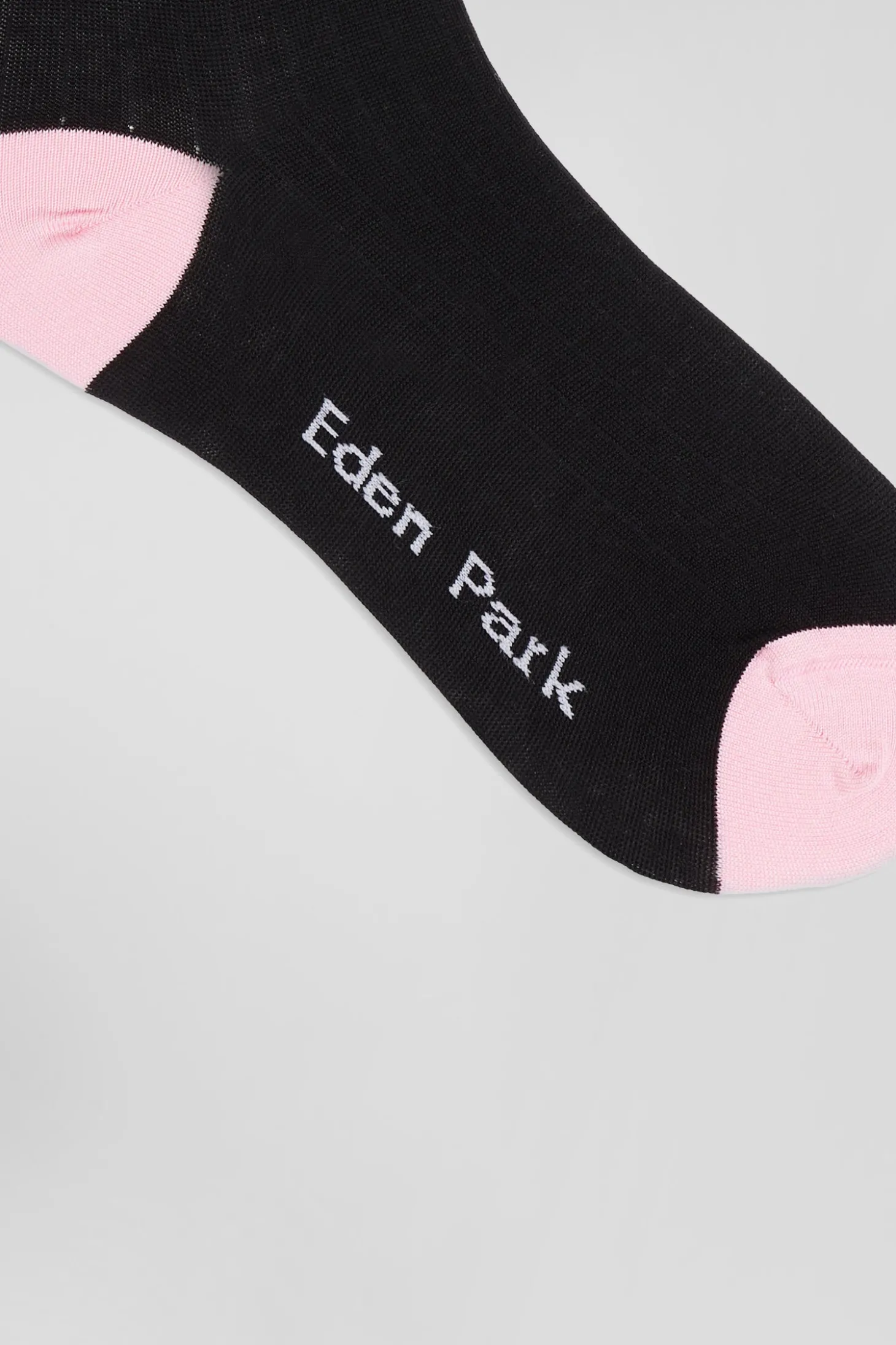Paire de chaussettes en coton mélangé noire et rose