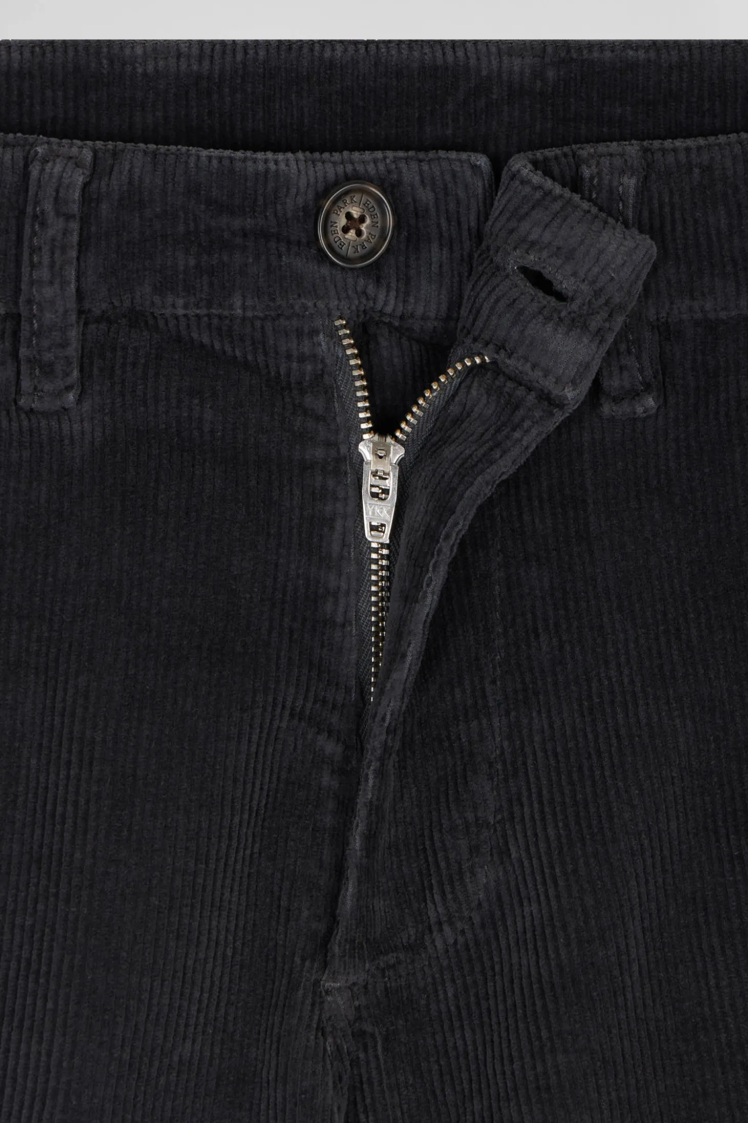 Pantalon chino en coton velours stretch brun coupe Regular
