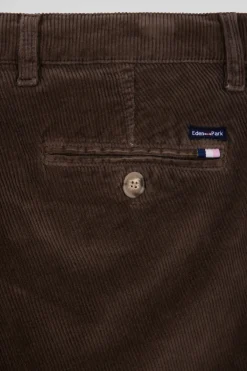 Pantalon chino en coton velours stretch marron coupe Regular
