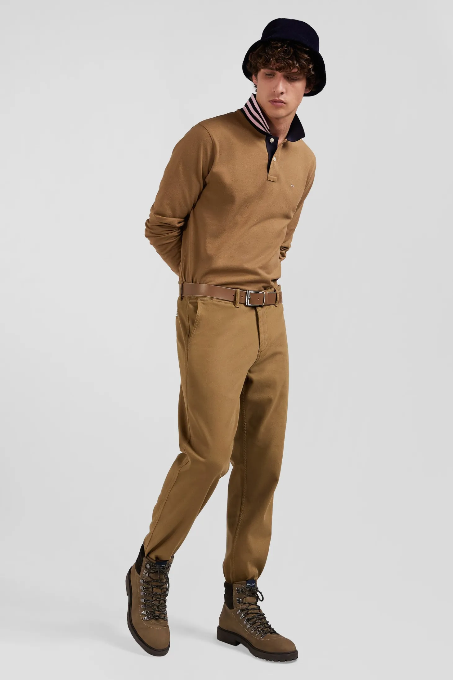 Pantalon chino en piqué de coton stretch et modal beige coupe Regular