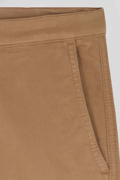 Pantalon chino marron en gabardine de coton stretch coupe Regular