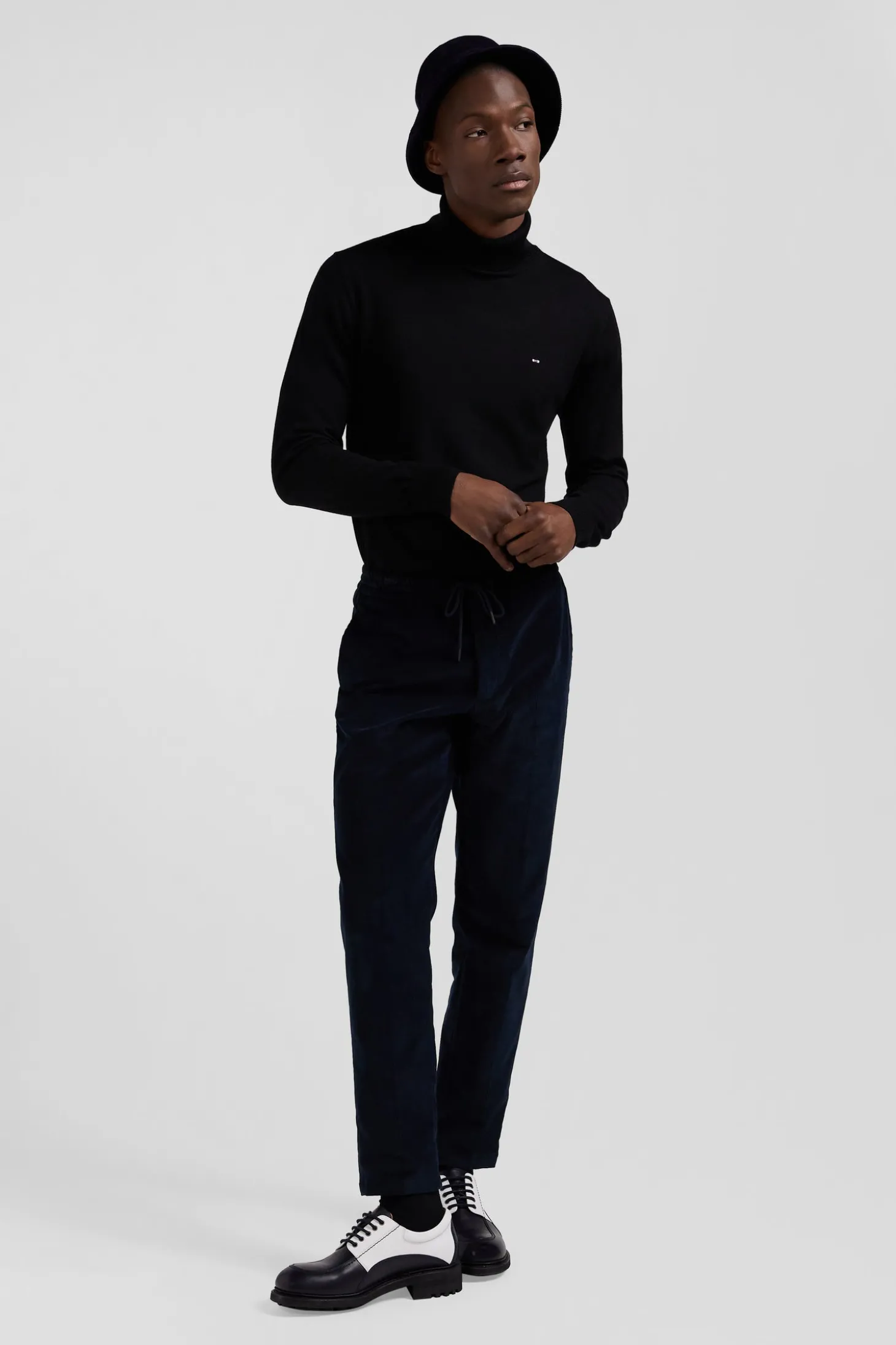 Pantalon en velours côtelé bleu marine taille élastiquée coupe Modern
