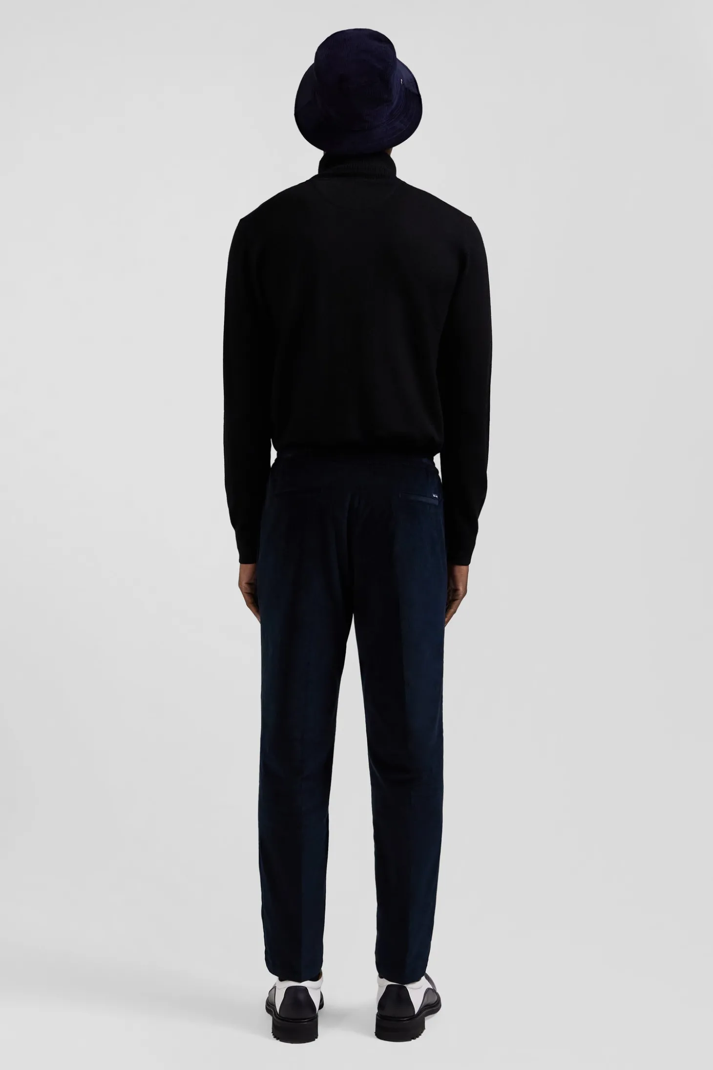 Pantalon en velours côtelé bleu marine taille élastiquée coupe Modern