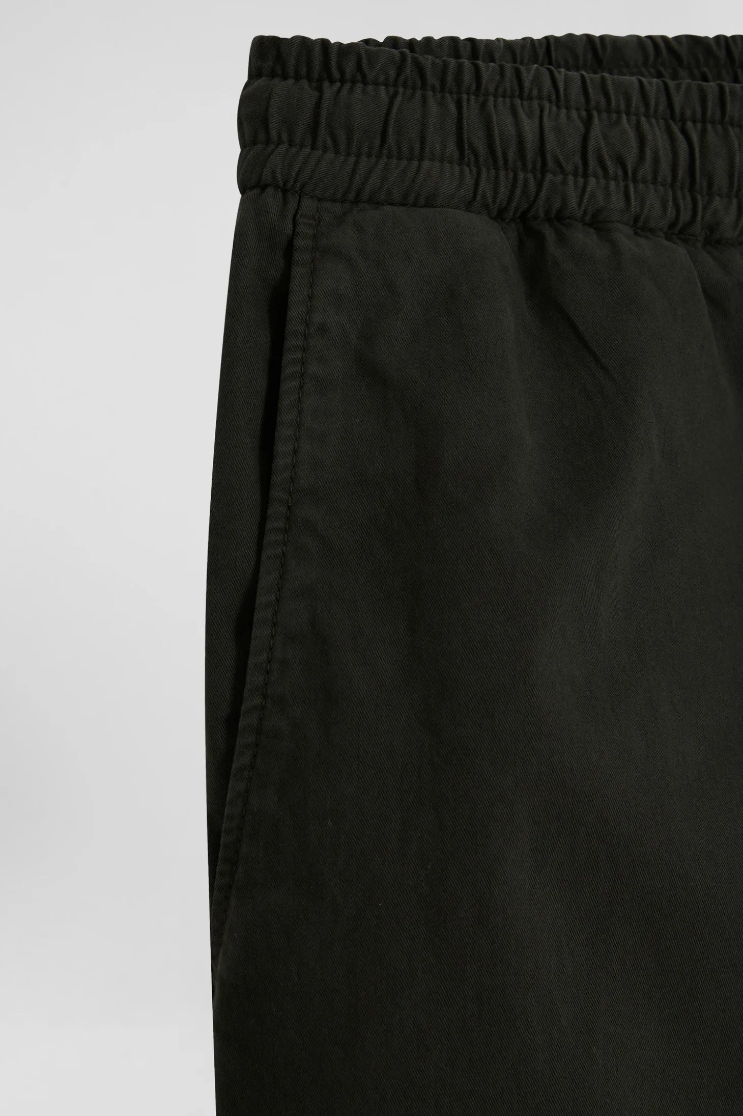 Pantalon taille élastique en coton stretch noir coupe Modern