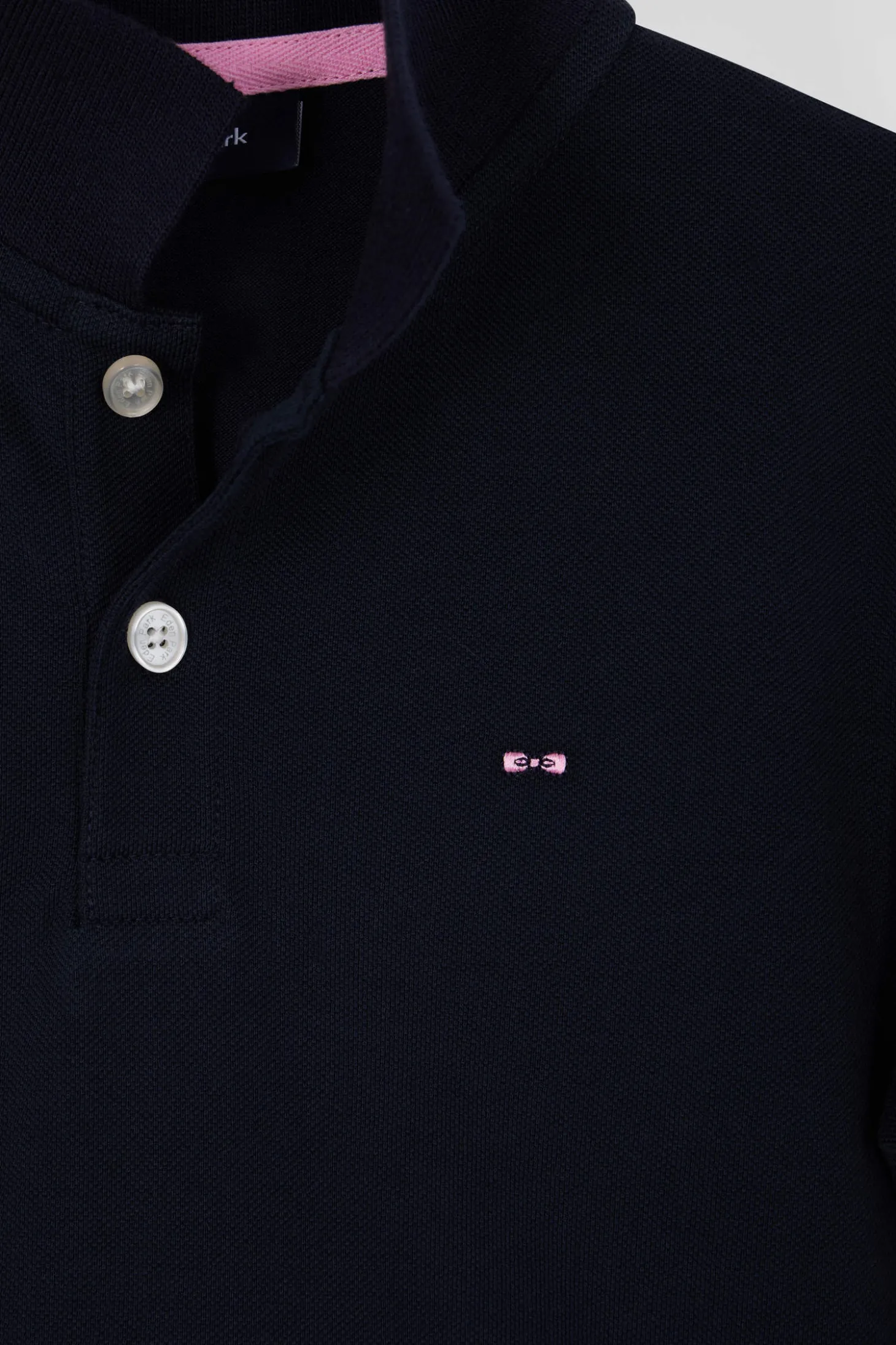Polo manches courtes en piqué coton bleu marine col jacquard coupe Regular