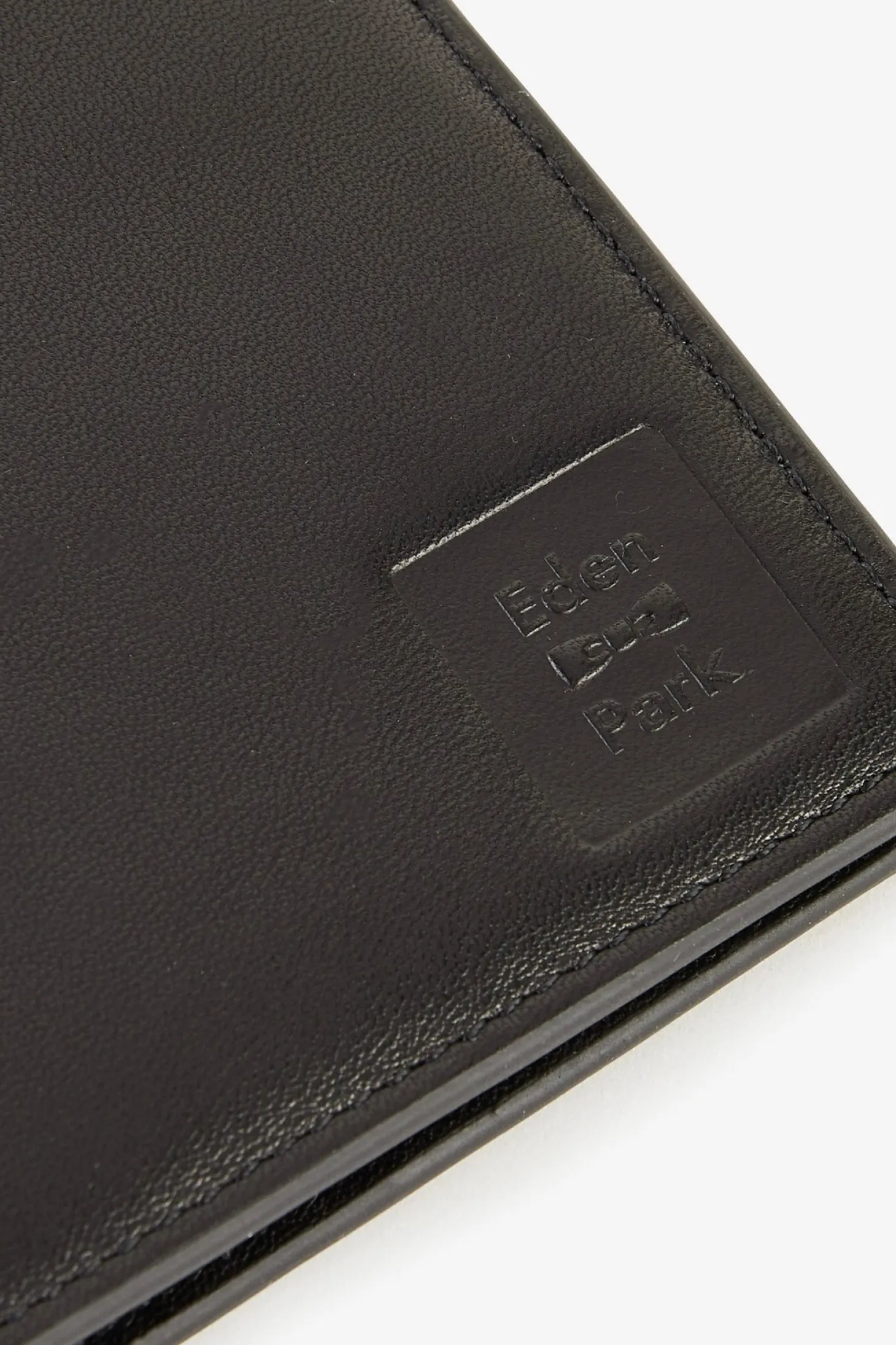 Portefeuille format italien en cuir noir