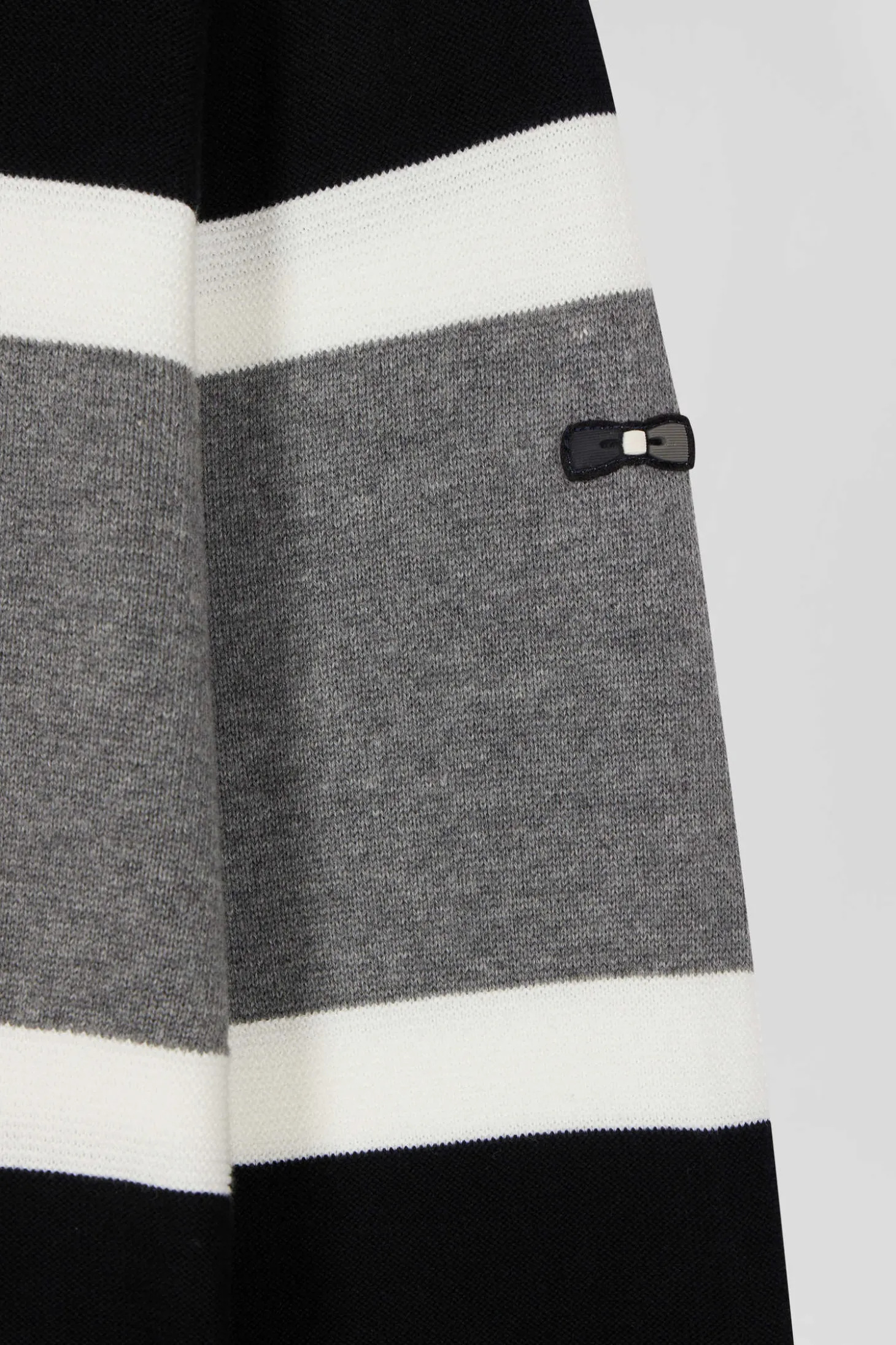 Pull à capuche en coton noir jacquard EP10 coupe Regular