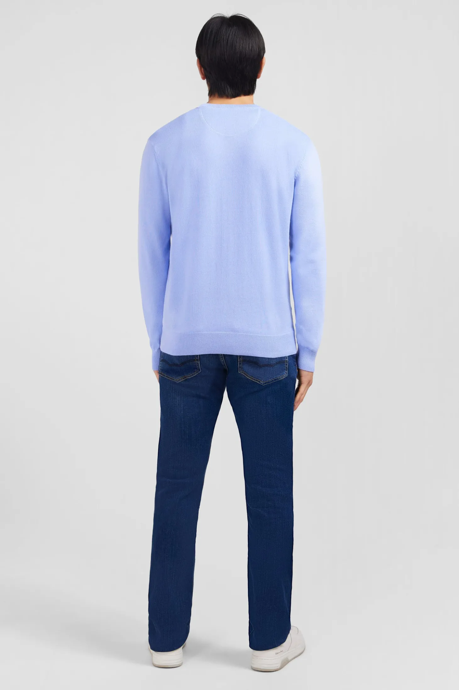 Pull bleu à Col V en coton