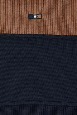 Pull col camionneur en coton camel à jeux de maille coupe Regular