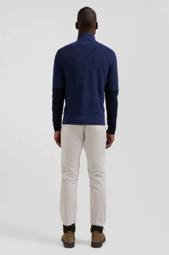 Pull col camionneur montant en coton bleu foncé à jeux de maille coupe Regular
