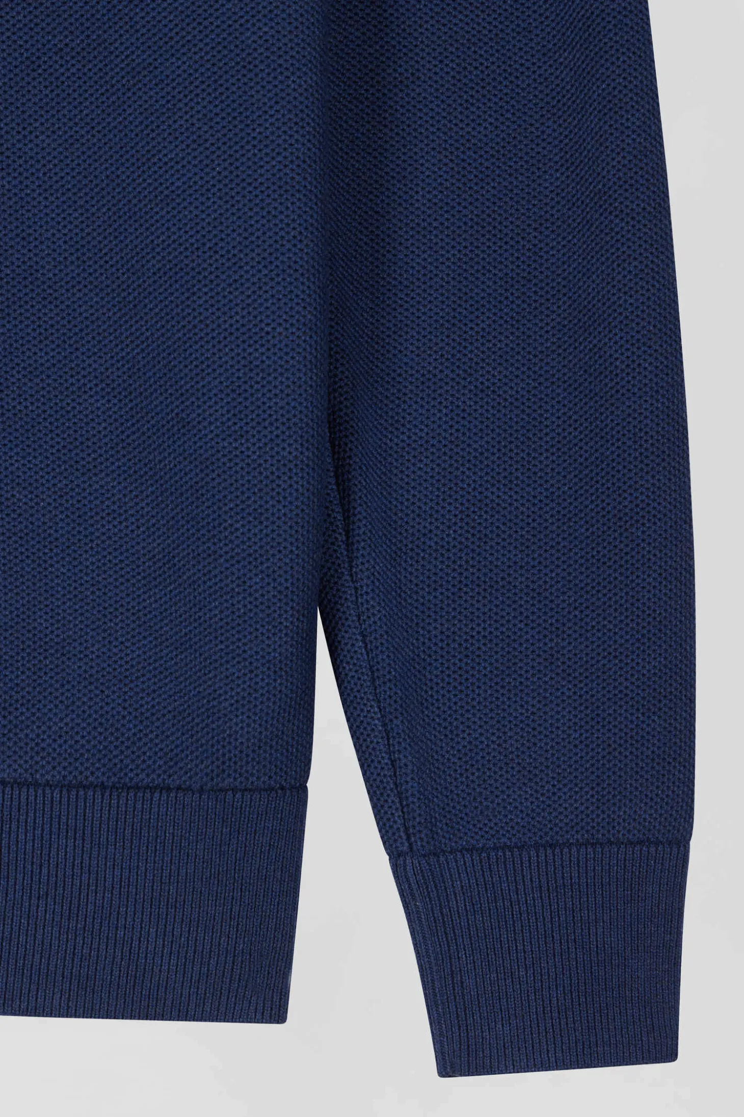 Pull col rond uni en coton bleu foncé coupe Regular