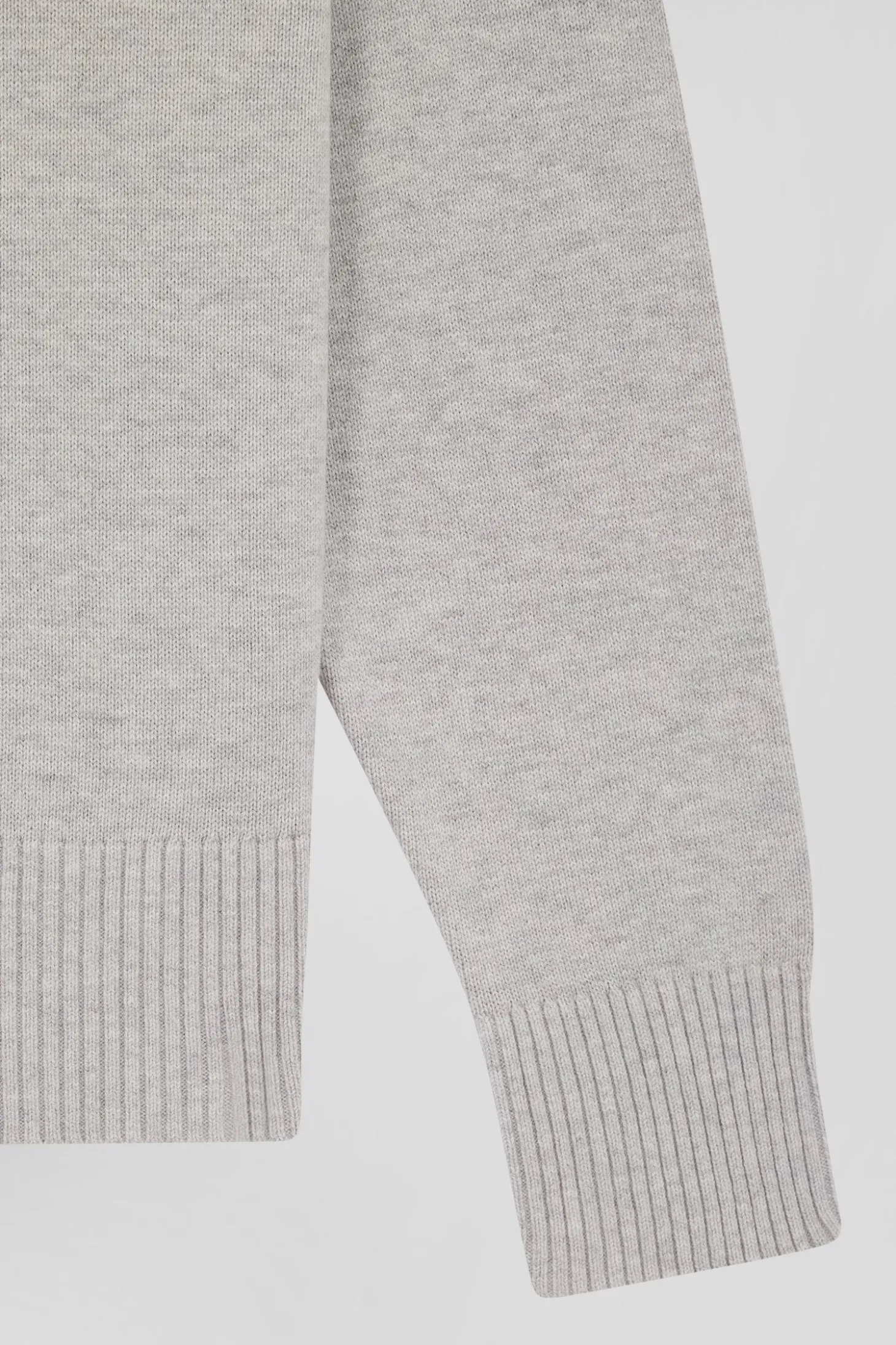 Pull col roulé en laine et coton gris clair coupe Relaxed