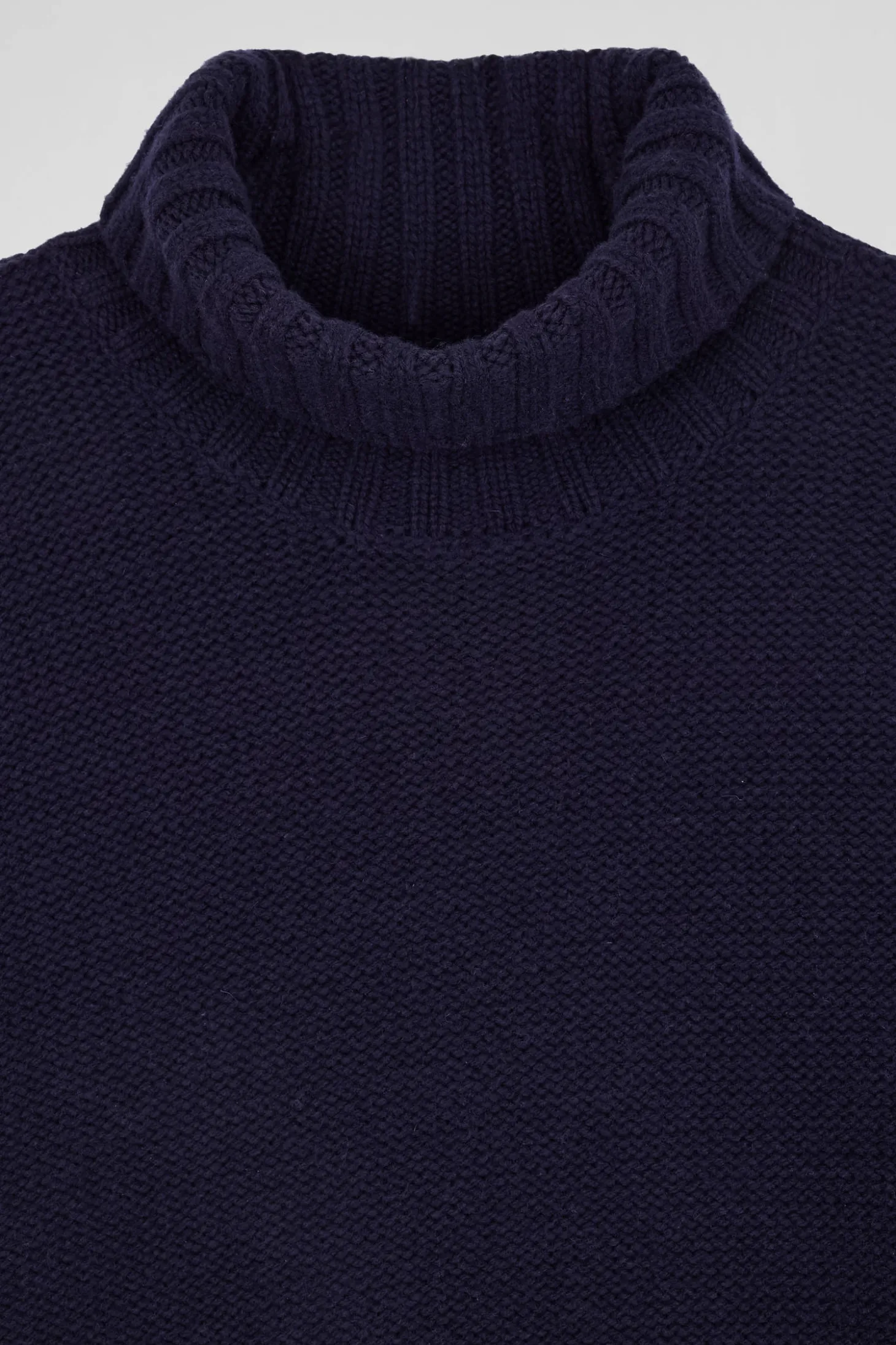 Pull col roulé en laine mélangée bleu marine coupe Oversized