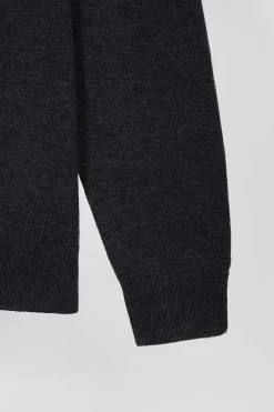 Pull col V en laine et coton gris anthracite demi-lune cerclée coupe Regular