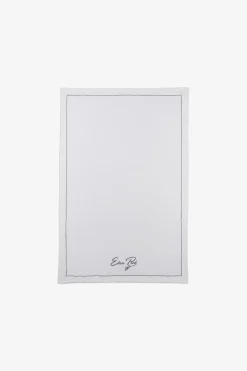 Serviette de bain à broderie blanche