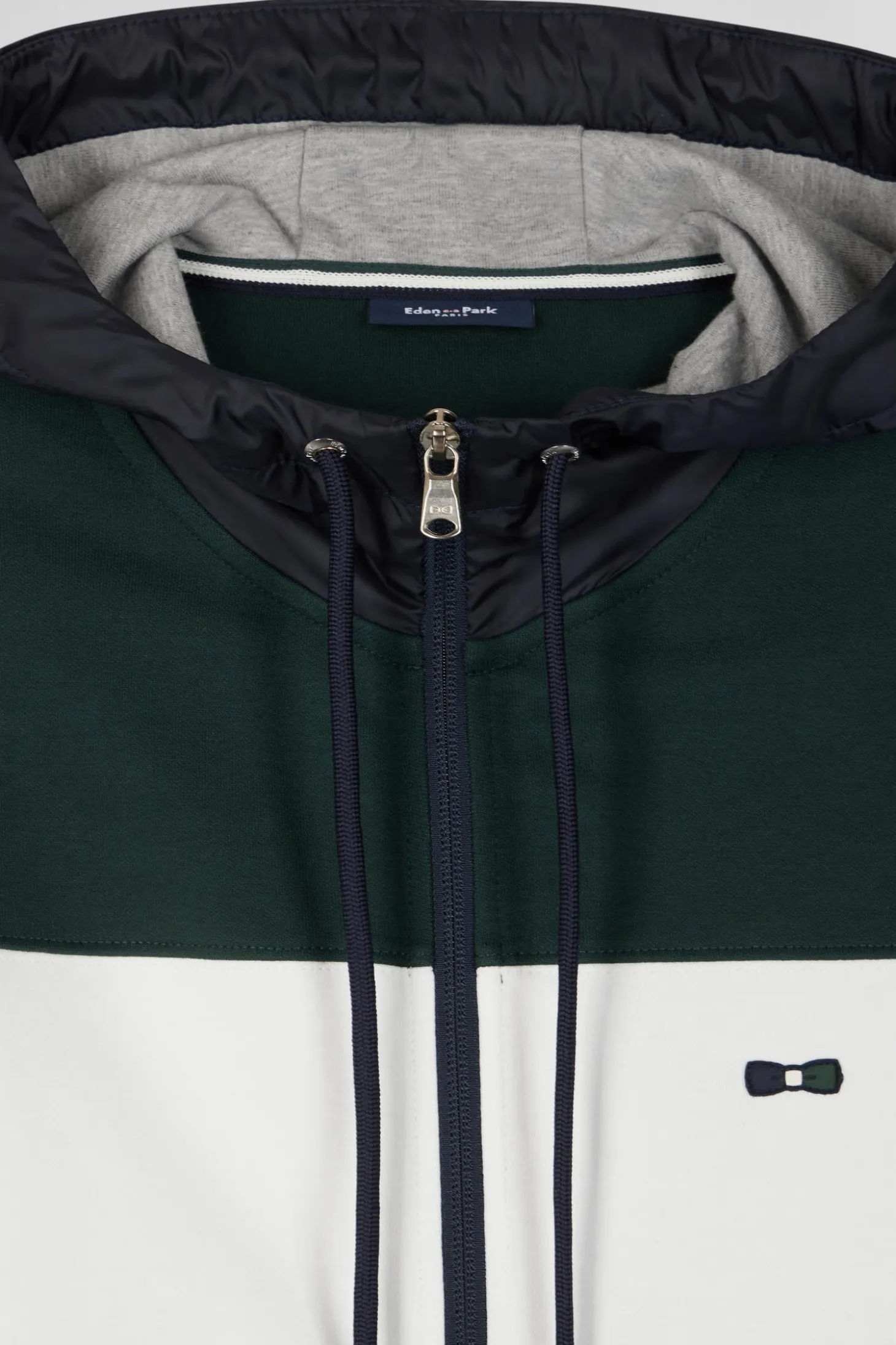 Sweatshirt à capuche en coton mélangé vert coupe Regular parmenture matelassée