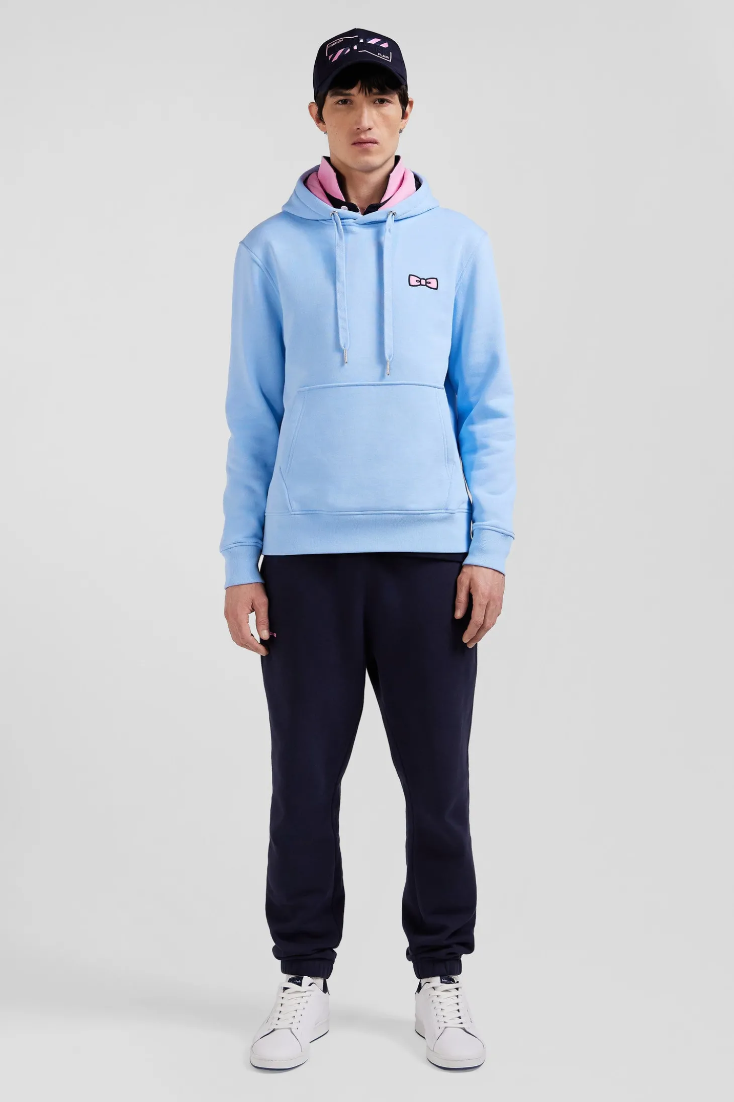 Sweatshirt à capuche en molleton ciel broderie Eden Park coupe Regular
