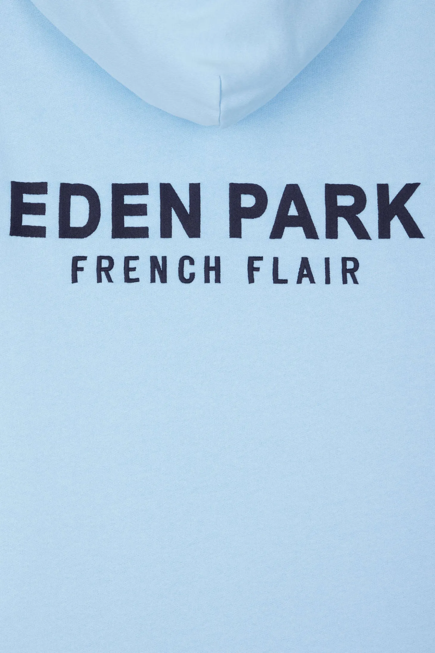 Sweatshirt à capuche en molleton ciel broderie Eden Park coupe Regular