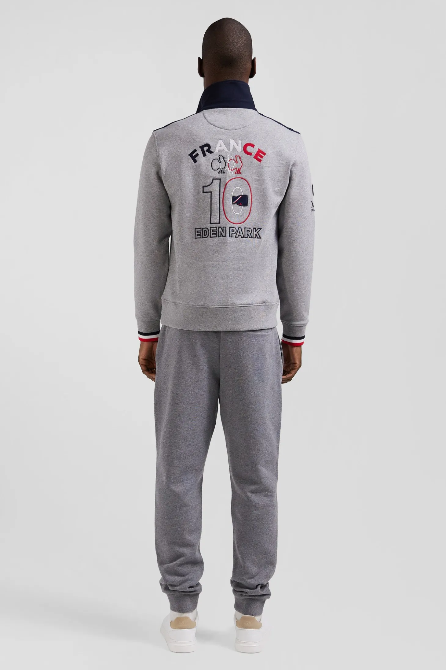 Sweatshirt col maillot en coton gris chiné broderie XV de France coupe Regular