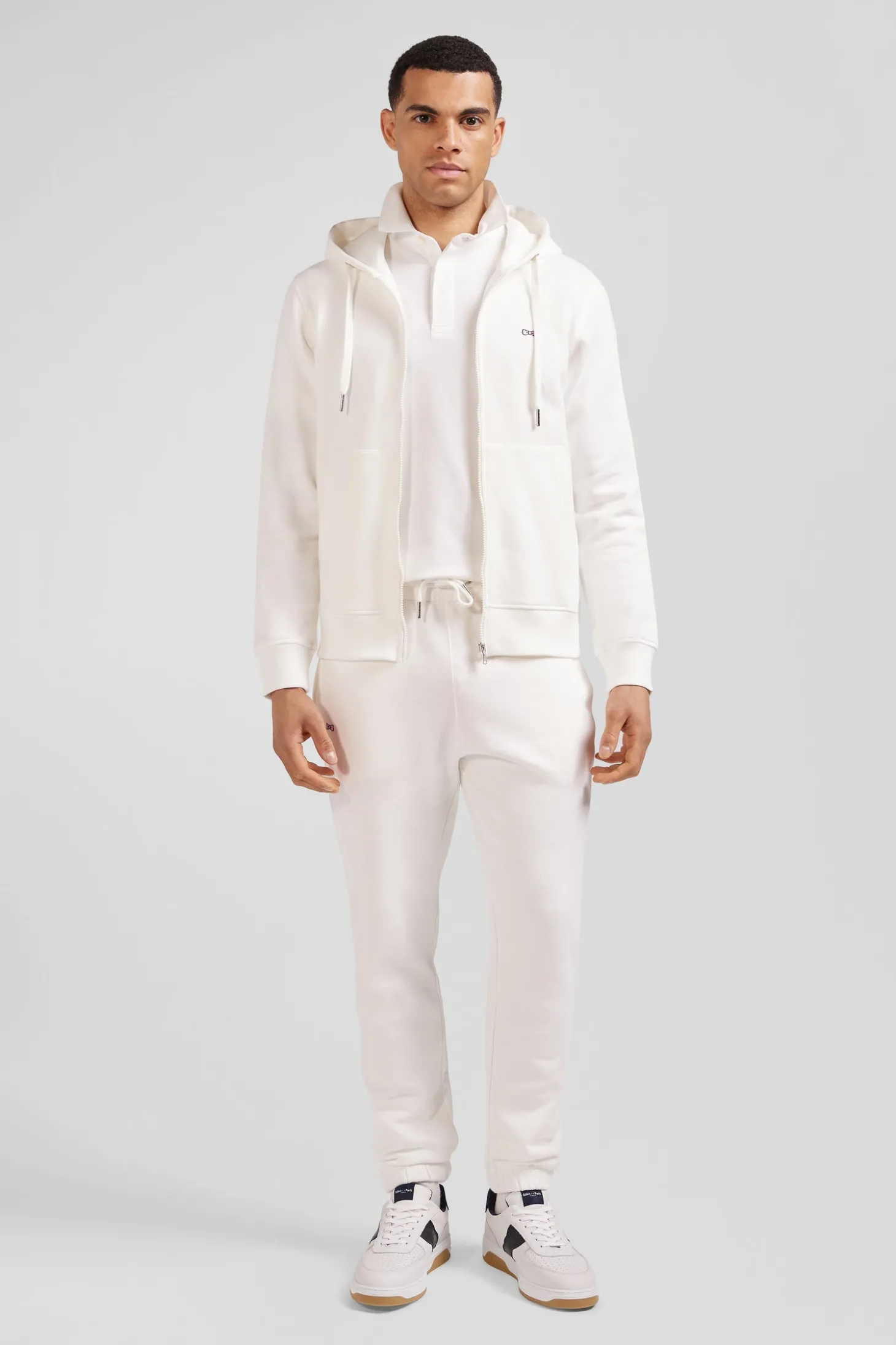 Sweatshirt zippé à capuche en molleton coton écru coupe Regular