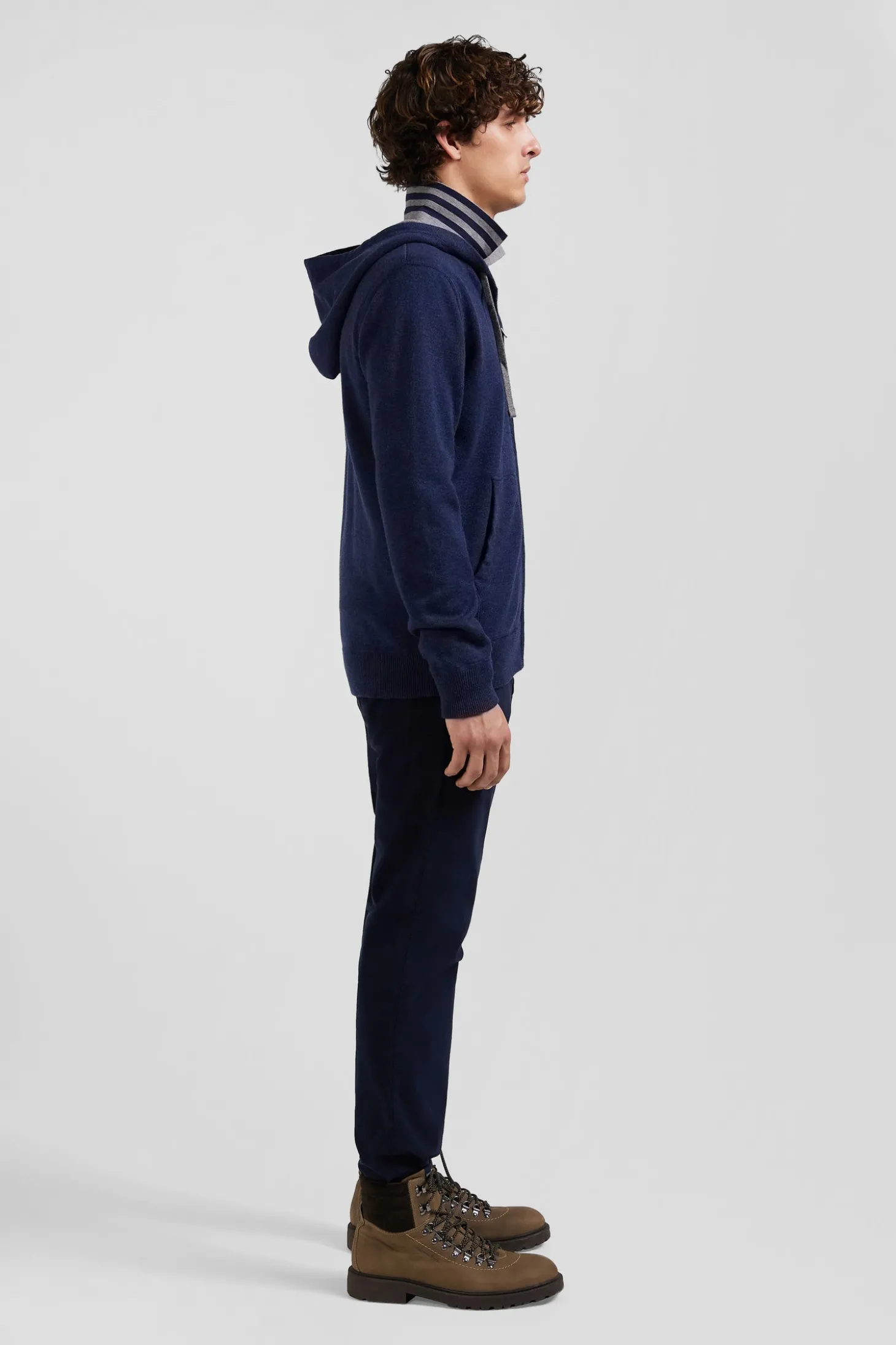 Sweatshirt zippé en maille laine et coton bleu marine coupe Regular